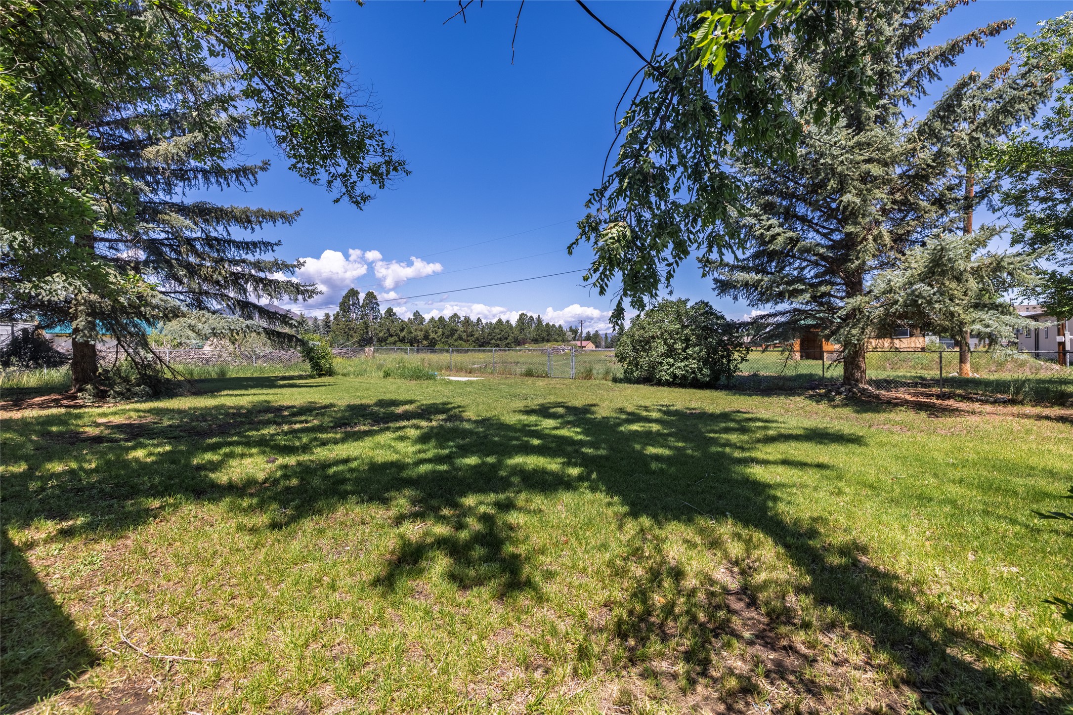 1110 Sierra Road W Property Photo 18