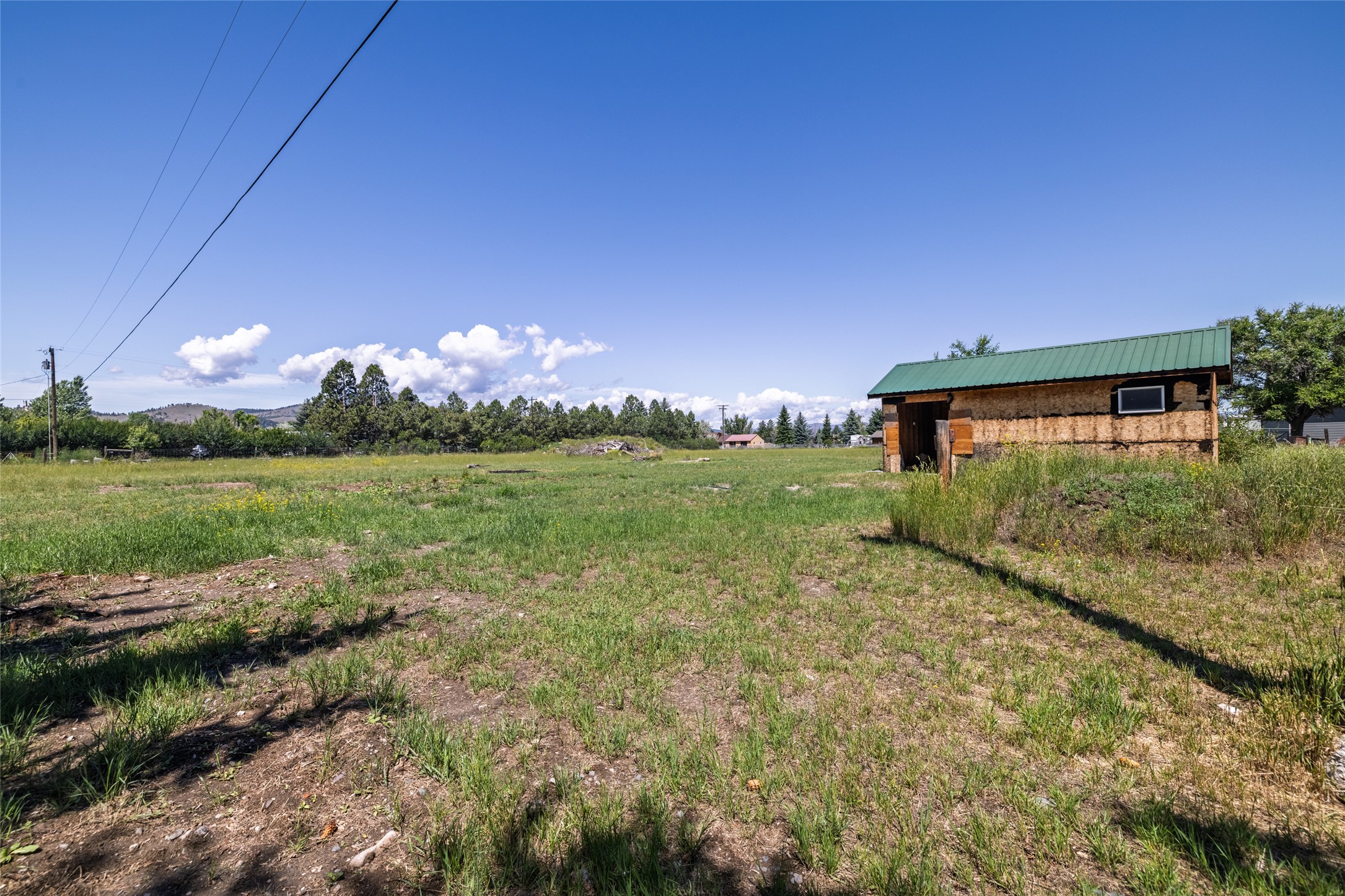 1110 Sierra Road W Property Photo 19