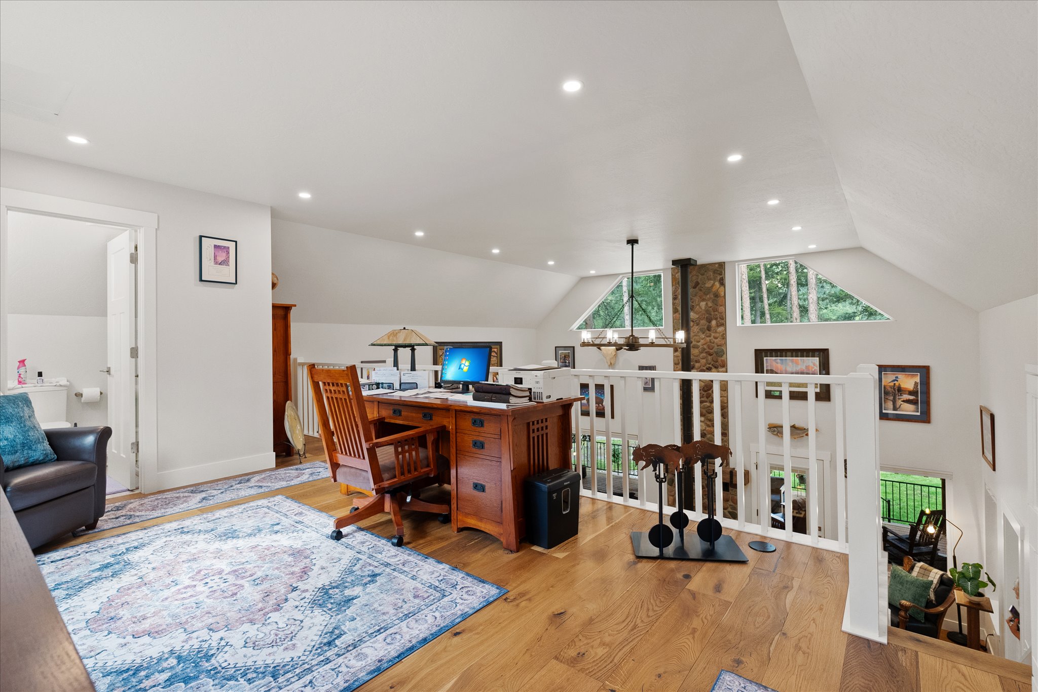 218 Quarter Circle Cross Drive Property Photo 18