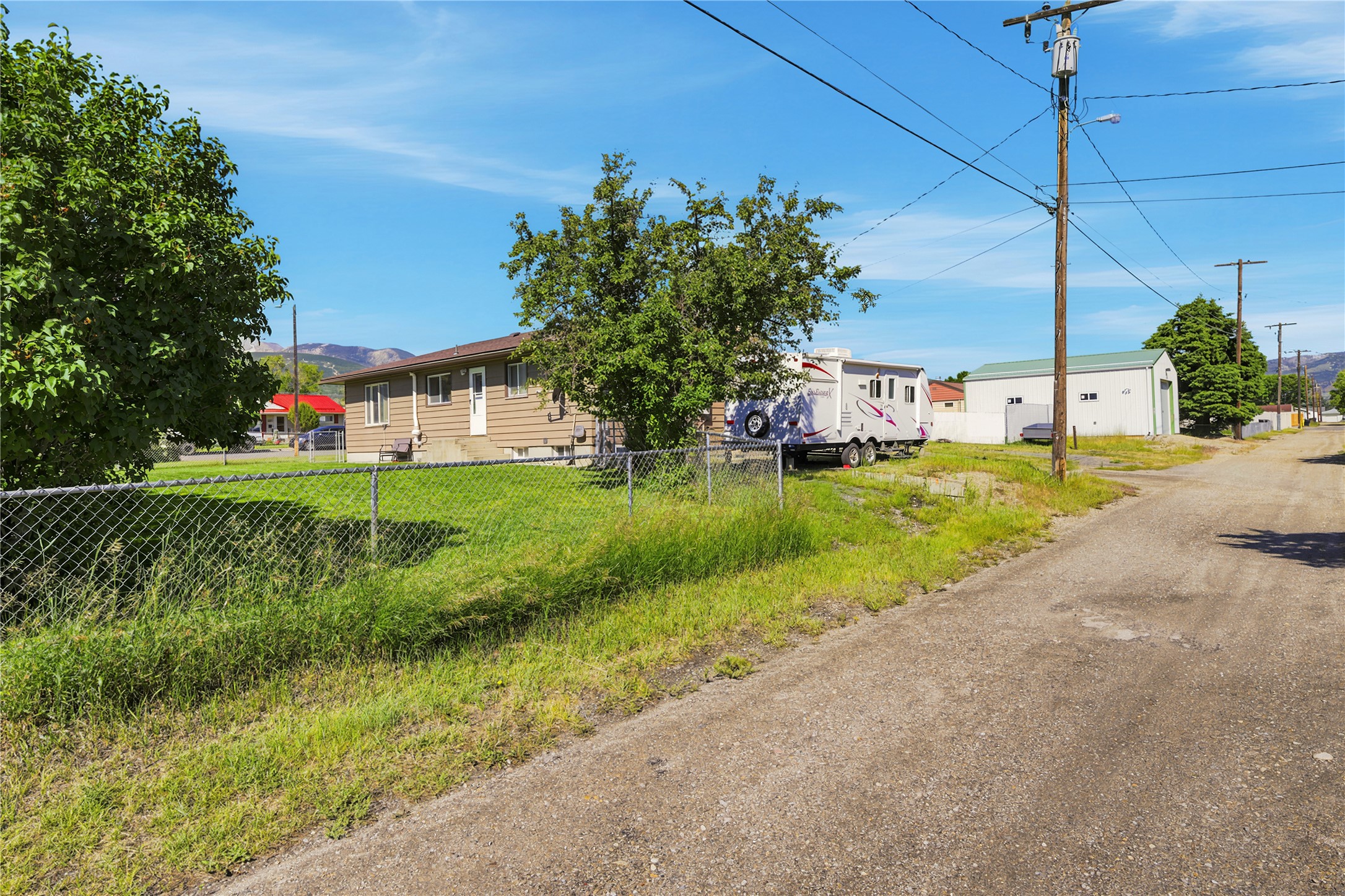 1908 Hamburg Street Property Photo 35
