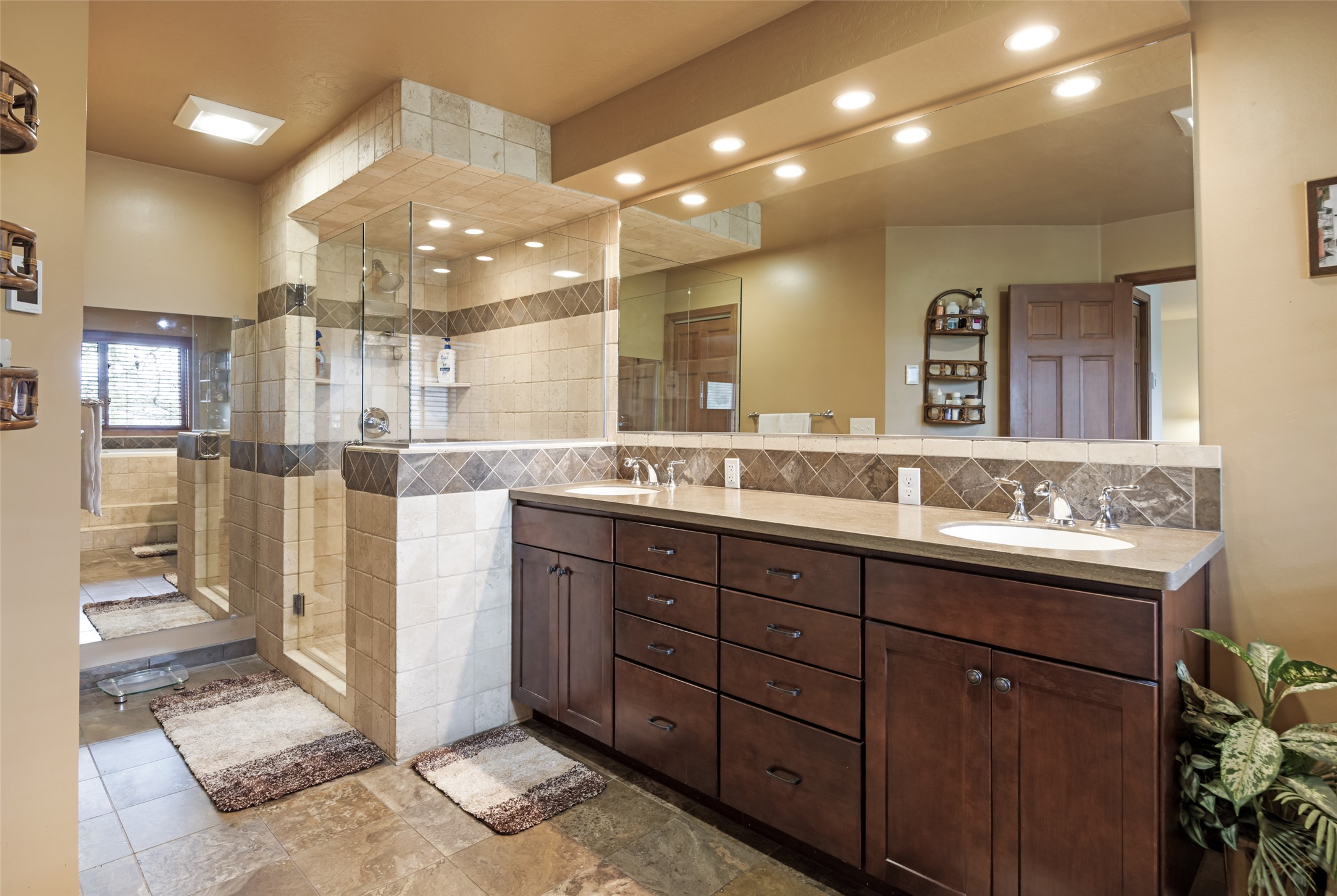 6481 Larch Canyon Road Property Photo 33