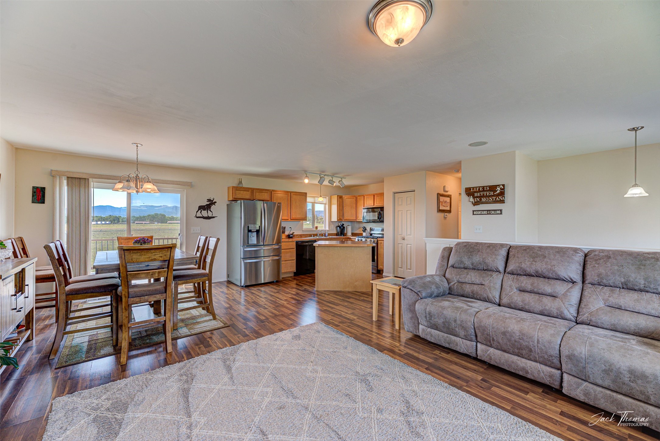 5334 Glacier Point Loop Property Photo 8