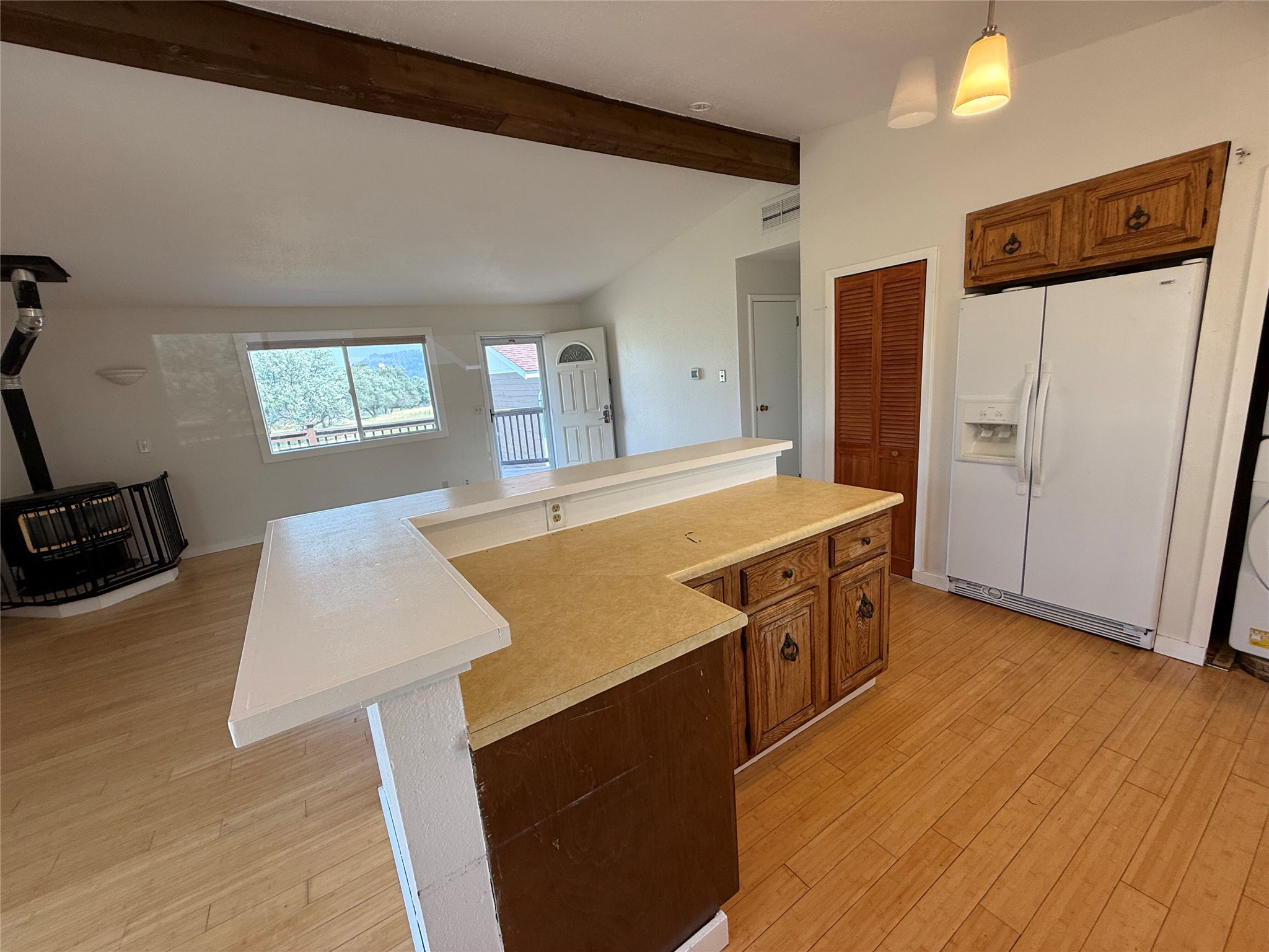 6 Meadowlark Square Property Photo 15