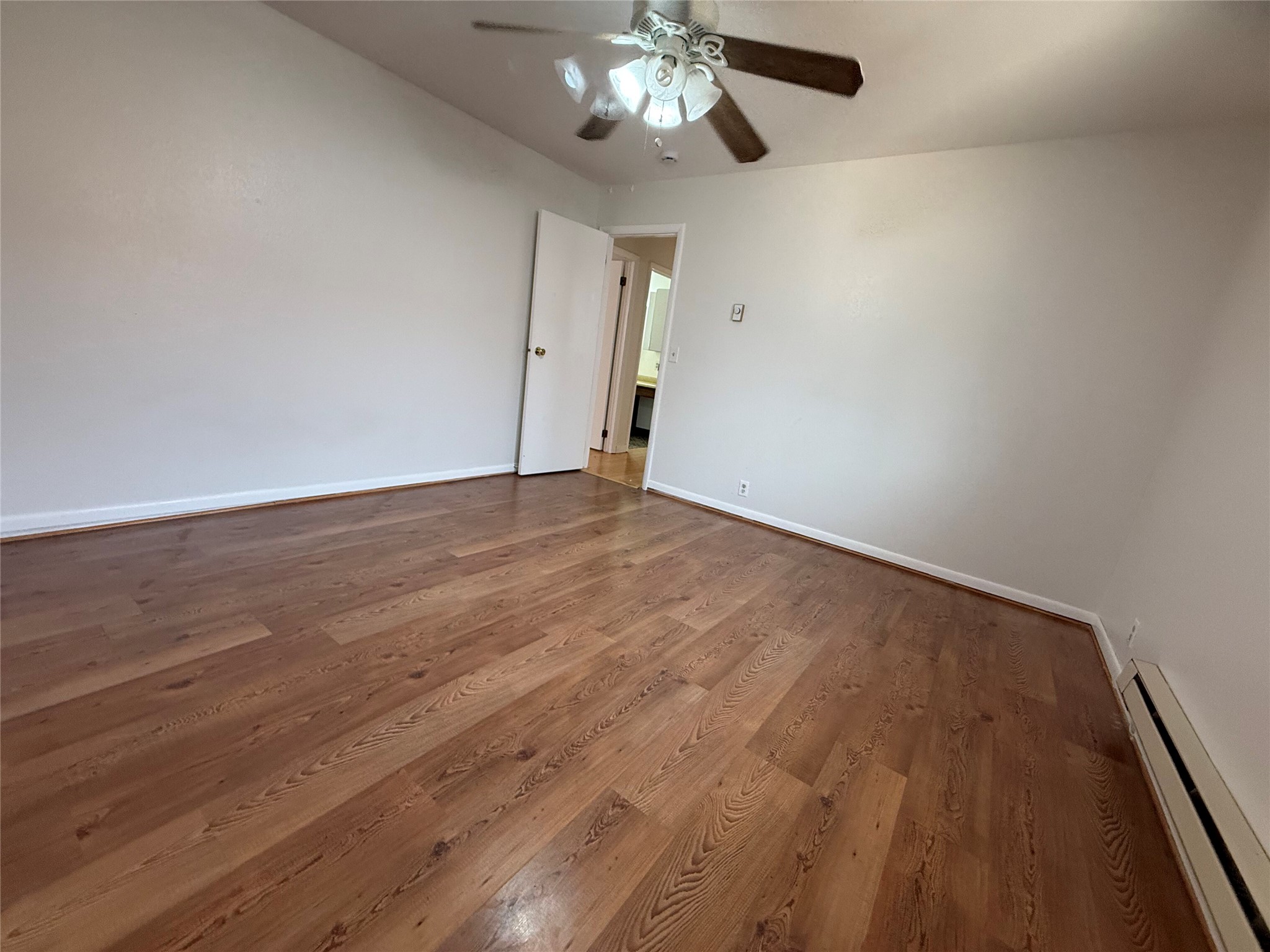 6 Meadowlark Square Property Photo 25