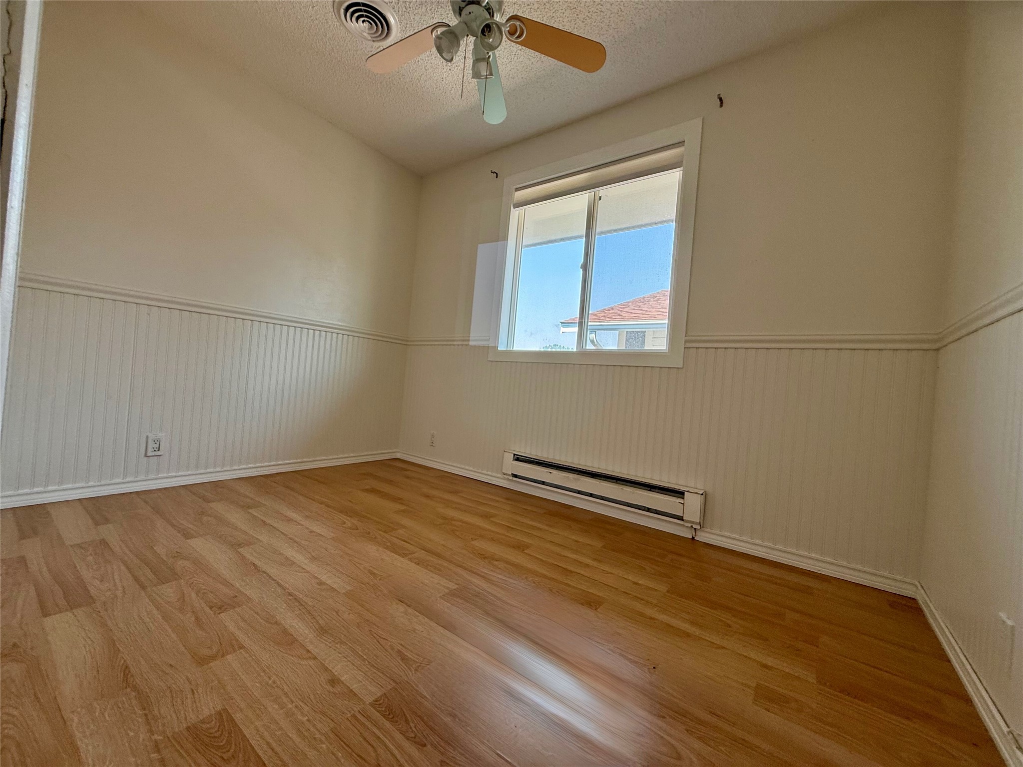 6 Meadowlark Square Property Photo 26