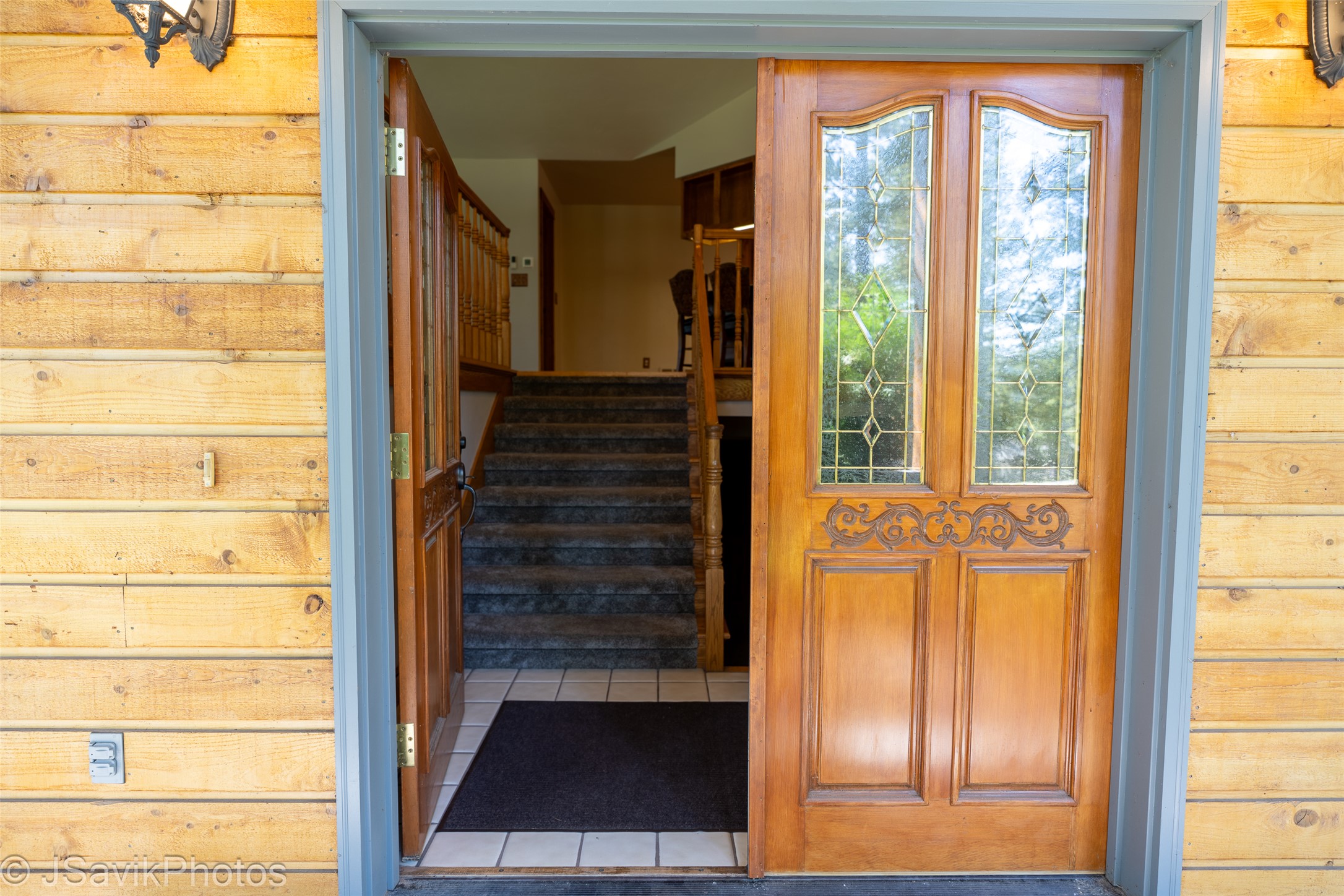 200 Whitetail Lane Property Photo 6