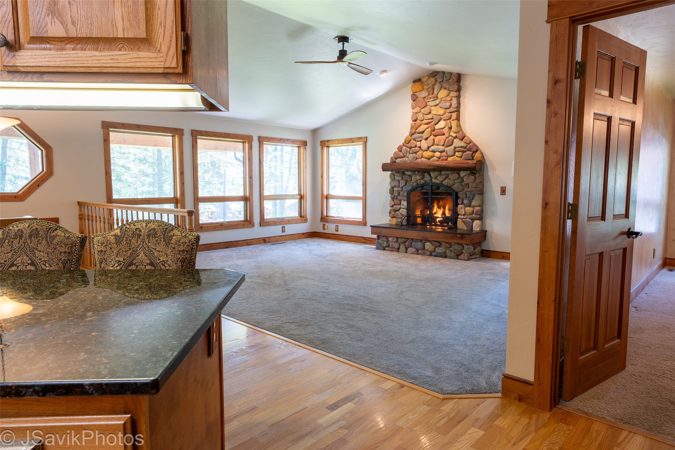 200 Whitetail Lane Property Photo 10