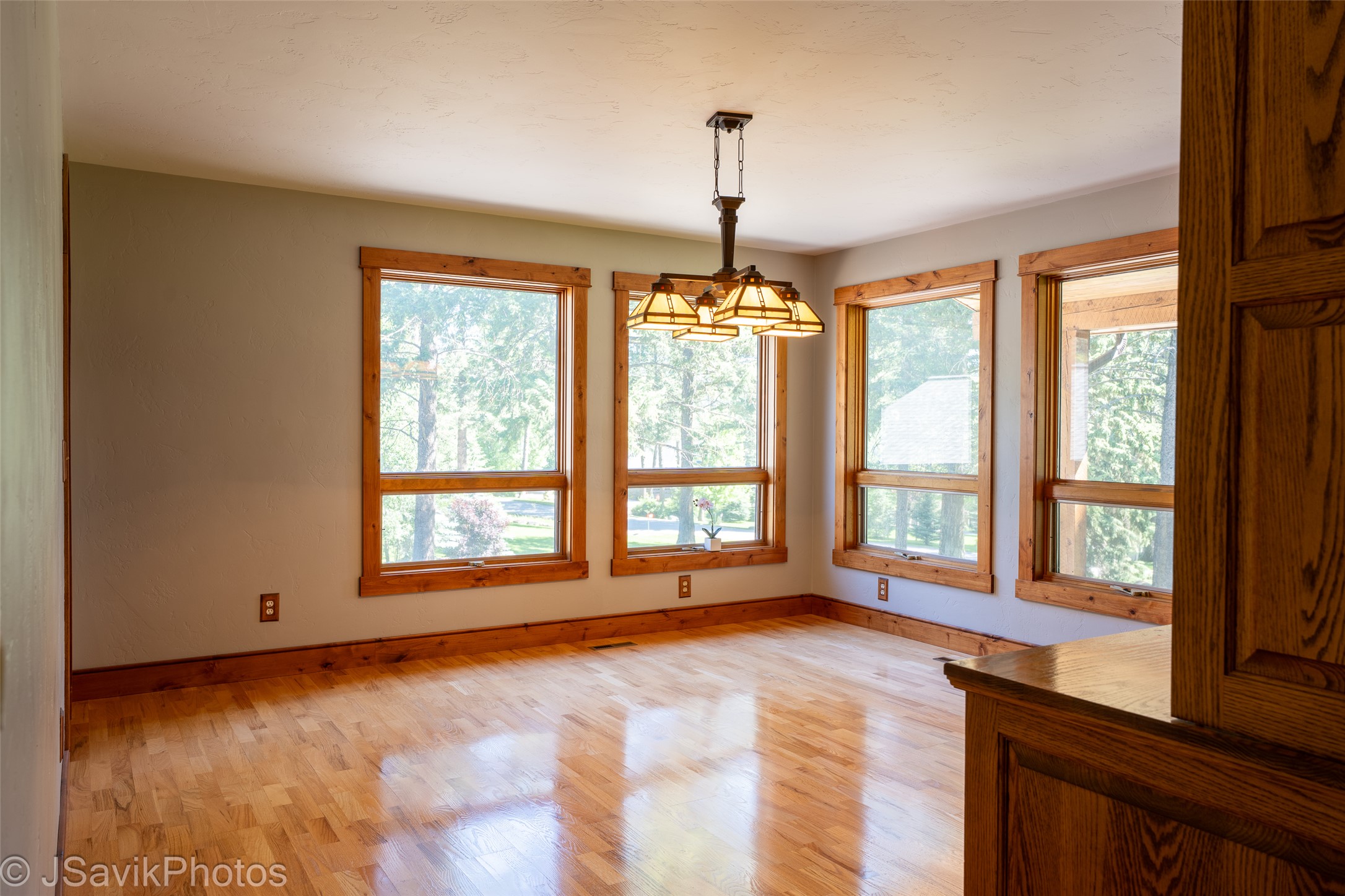 200 Whitetail Lane Property Photo 12