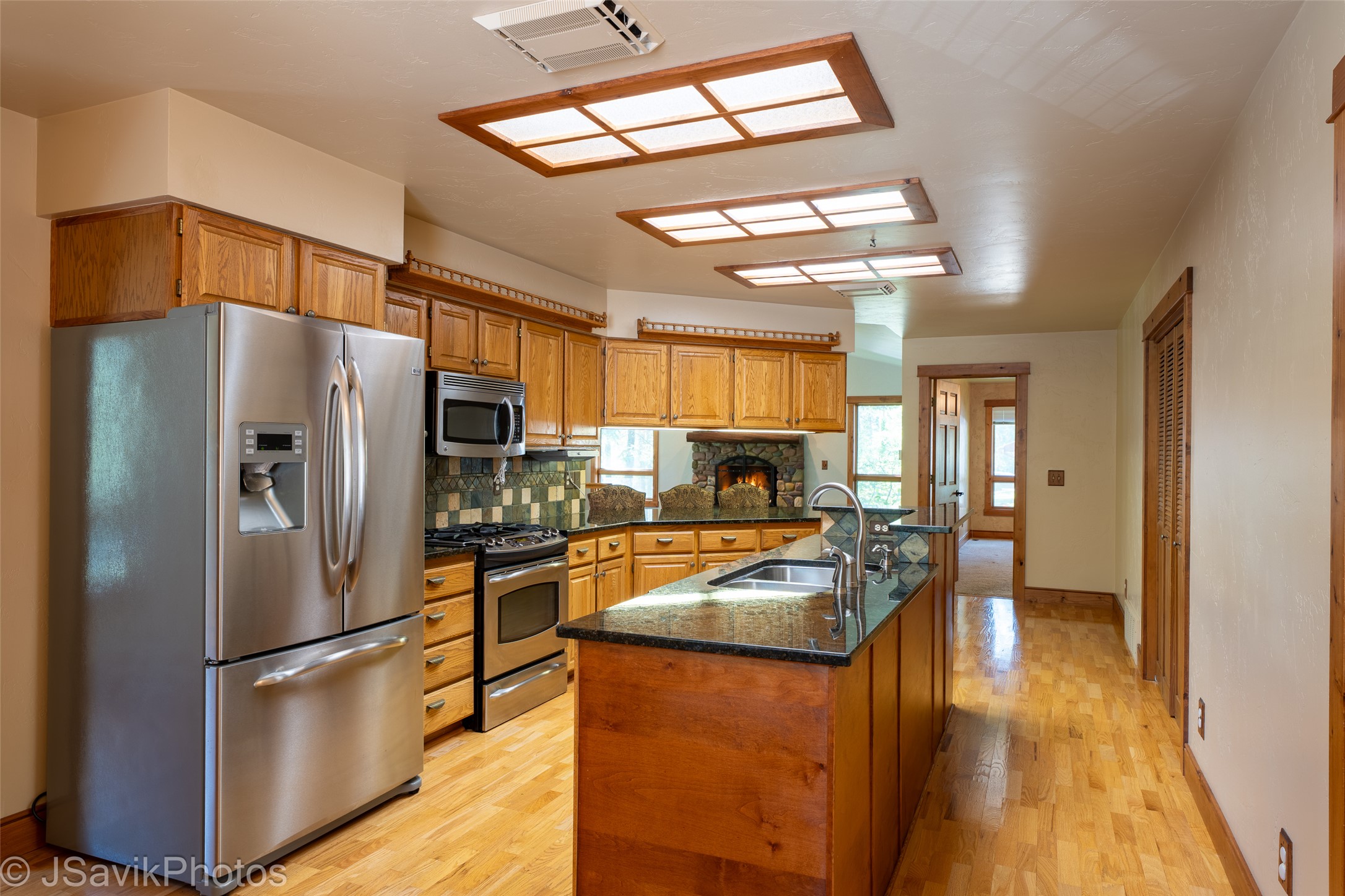 200 Whitetail Lane Property Photo 14