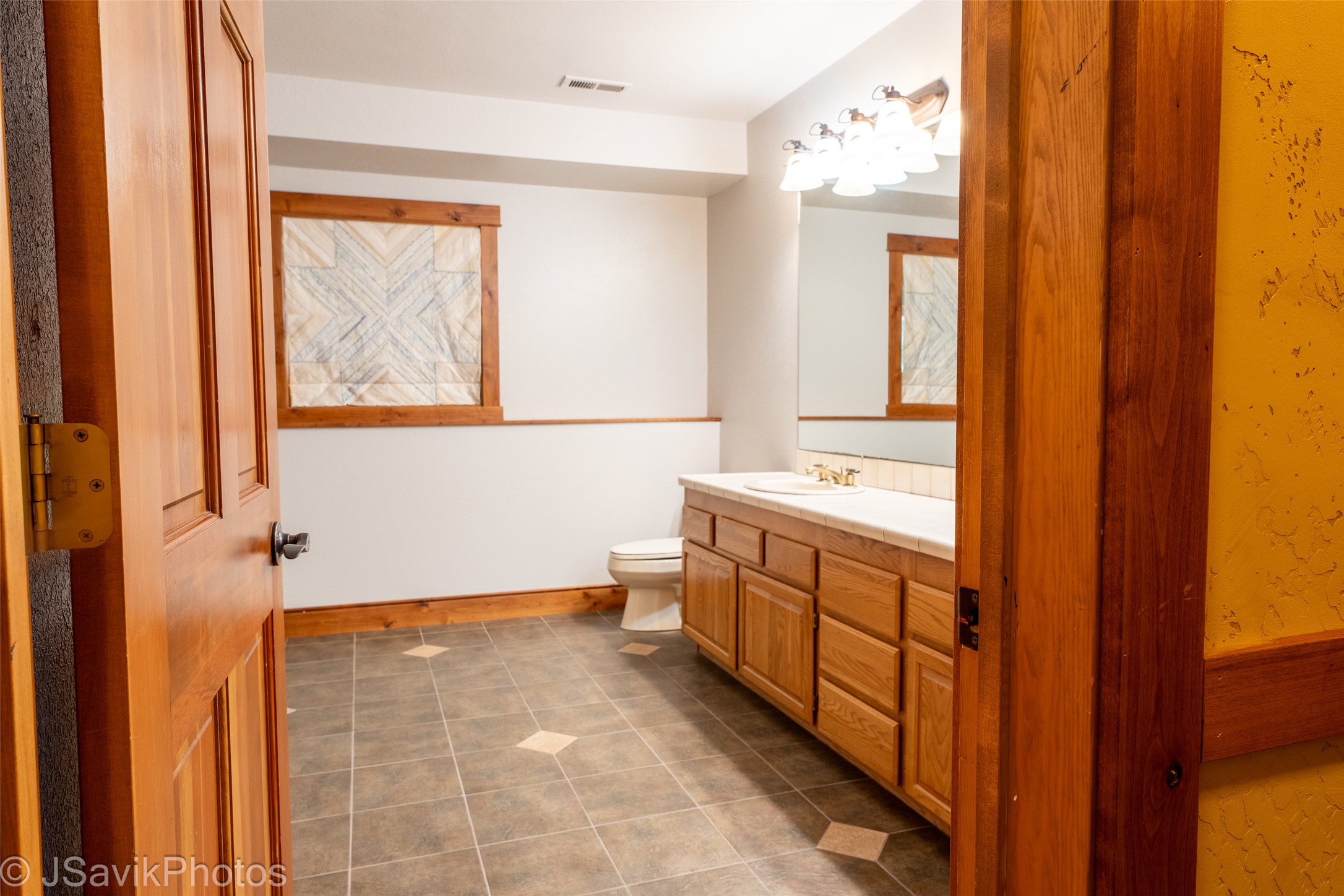 200 Whitetail Lane Property Photo 34