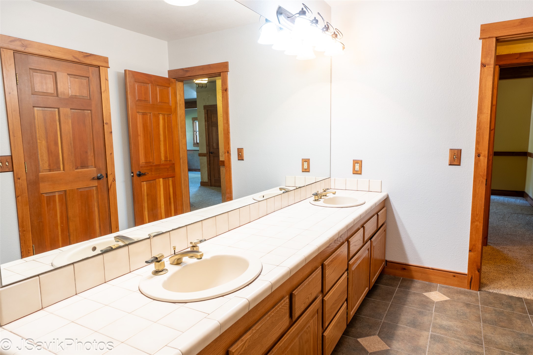 200 Whitetail Lane Property Photo 35