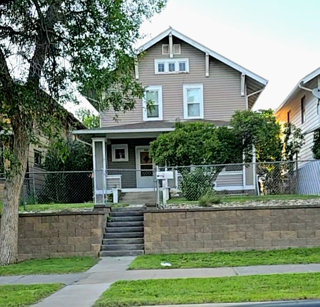 1111 2nd Avenue N Property Photo 1