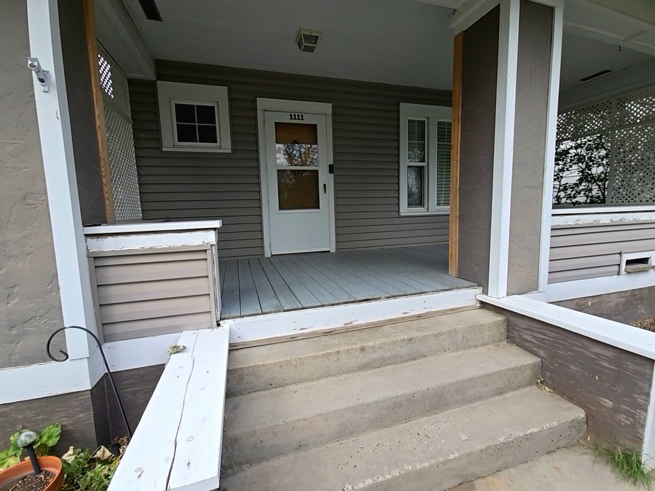 1111 2nd Avenue N Property Photo 3