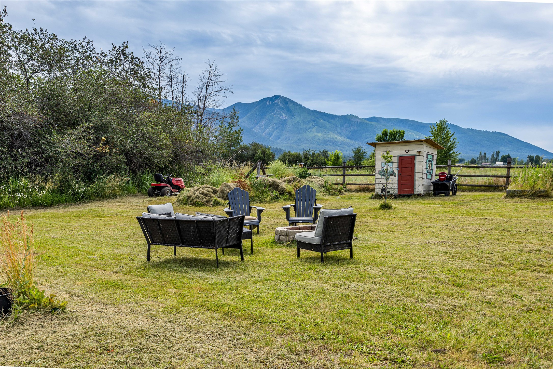 26560 Us Highway 93 N Property Photo 4