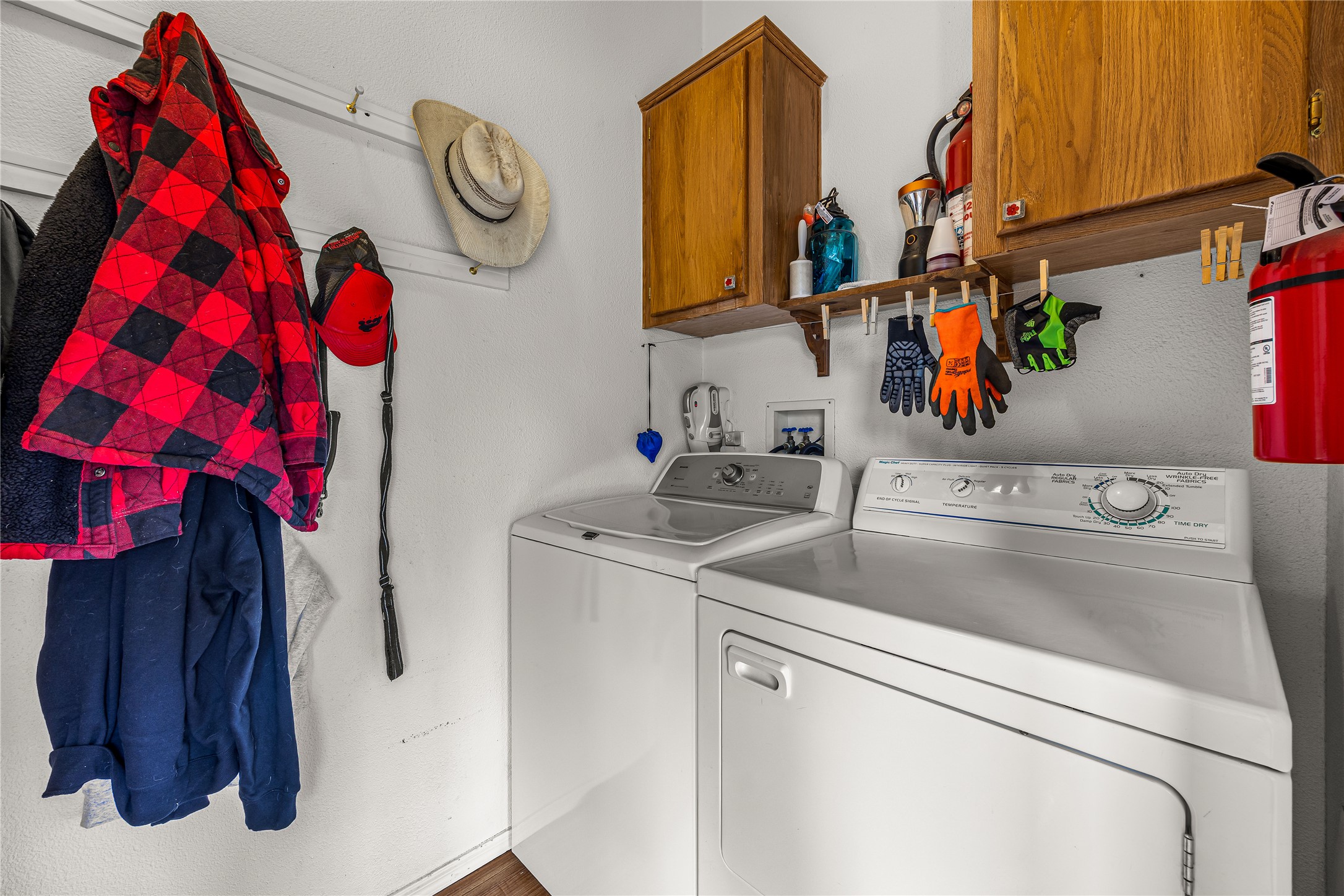 26560 Us Highway 93 N Property Photo 6