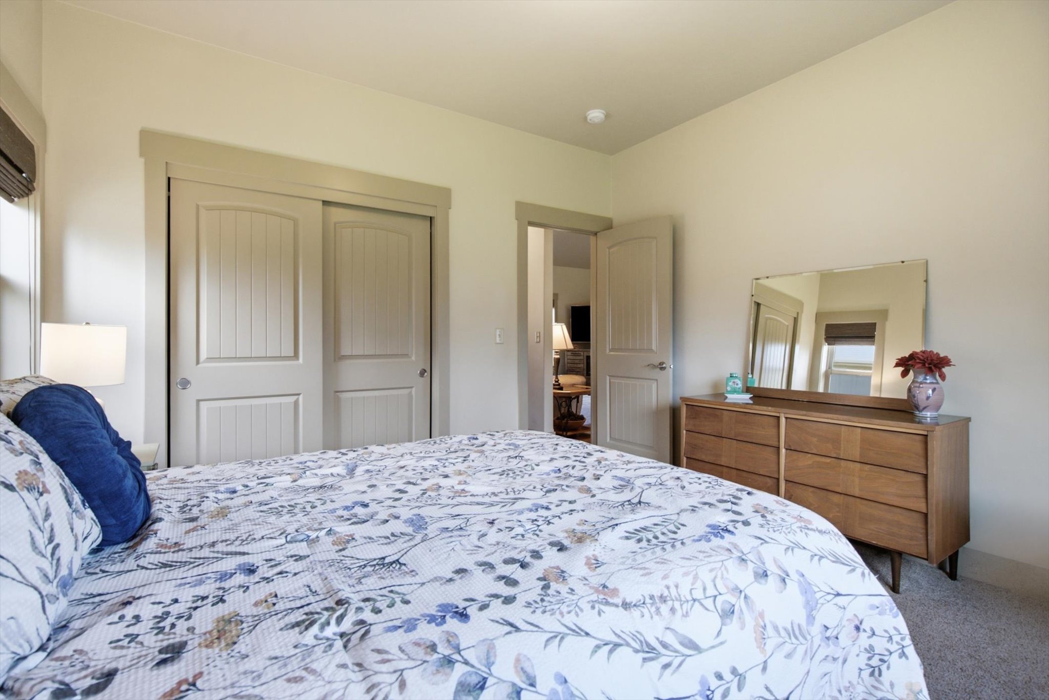 150 Lazy Creek Way Property Photo 12
