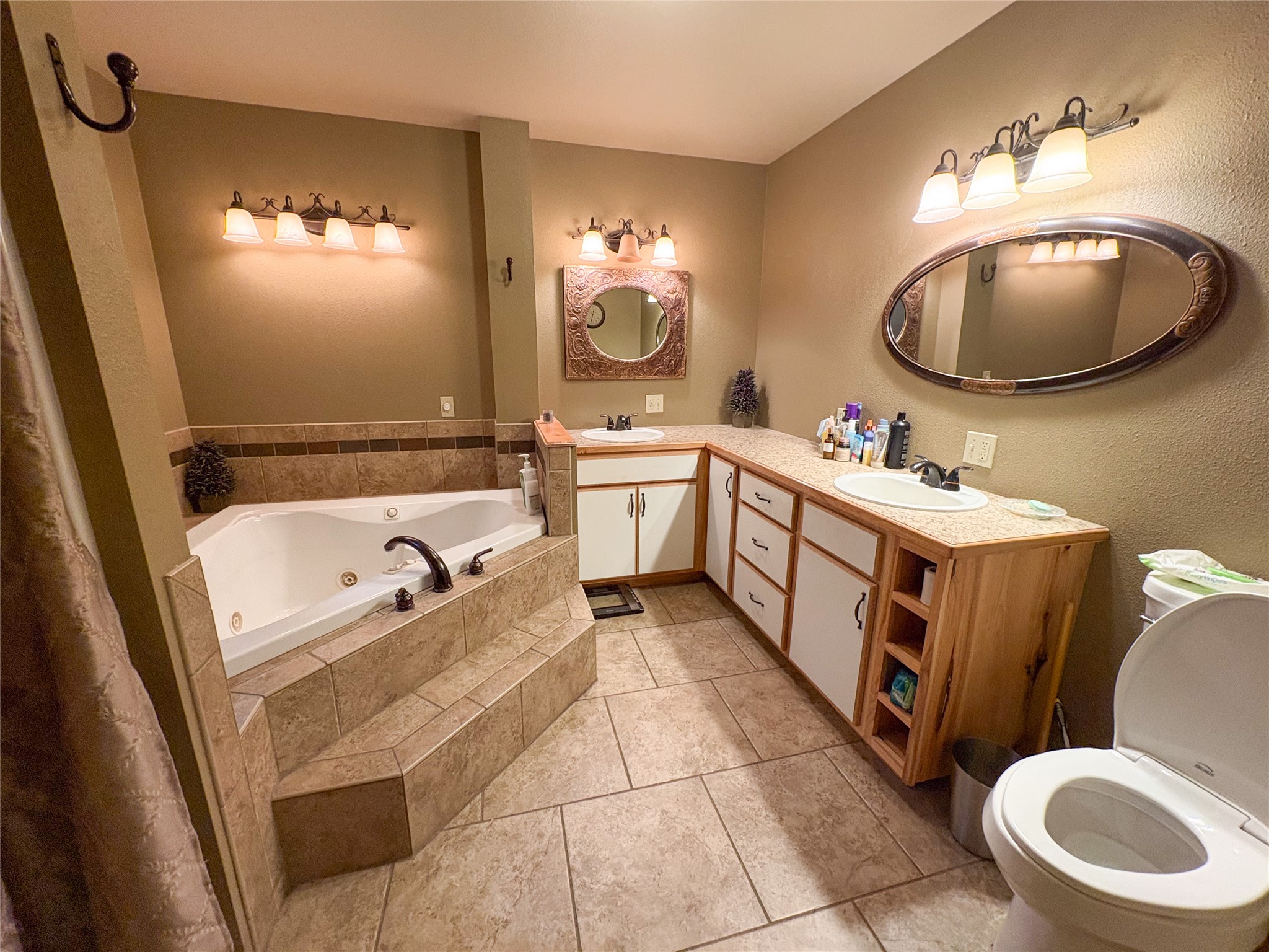 673 Elijah Drive Property Photo 17