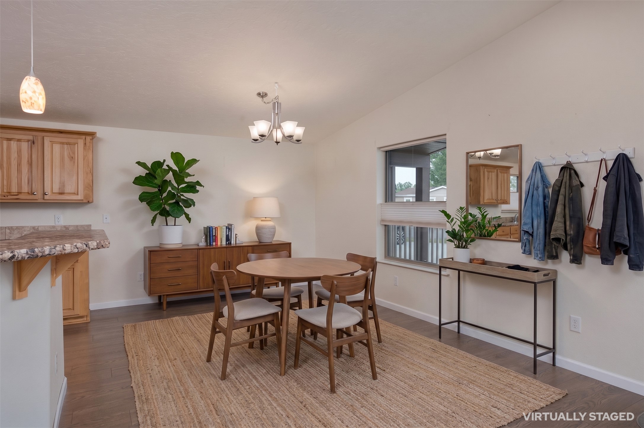 607 Meadow Circle Property Photo 8