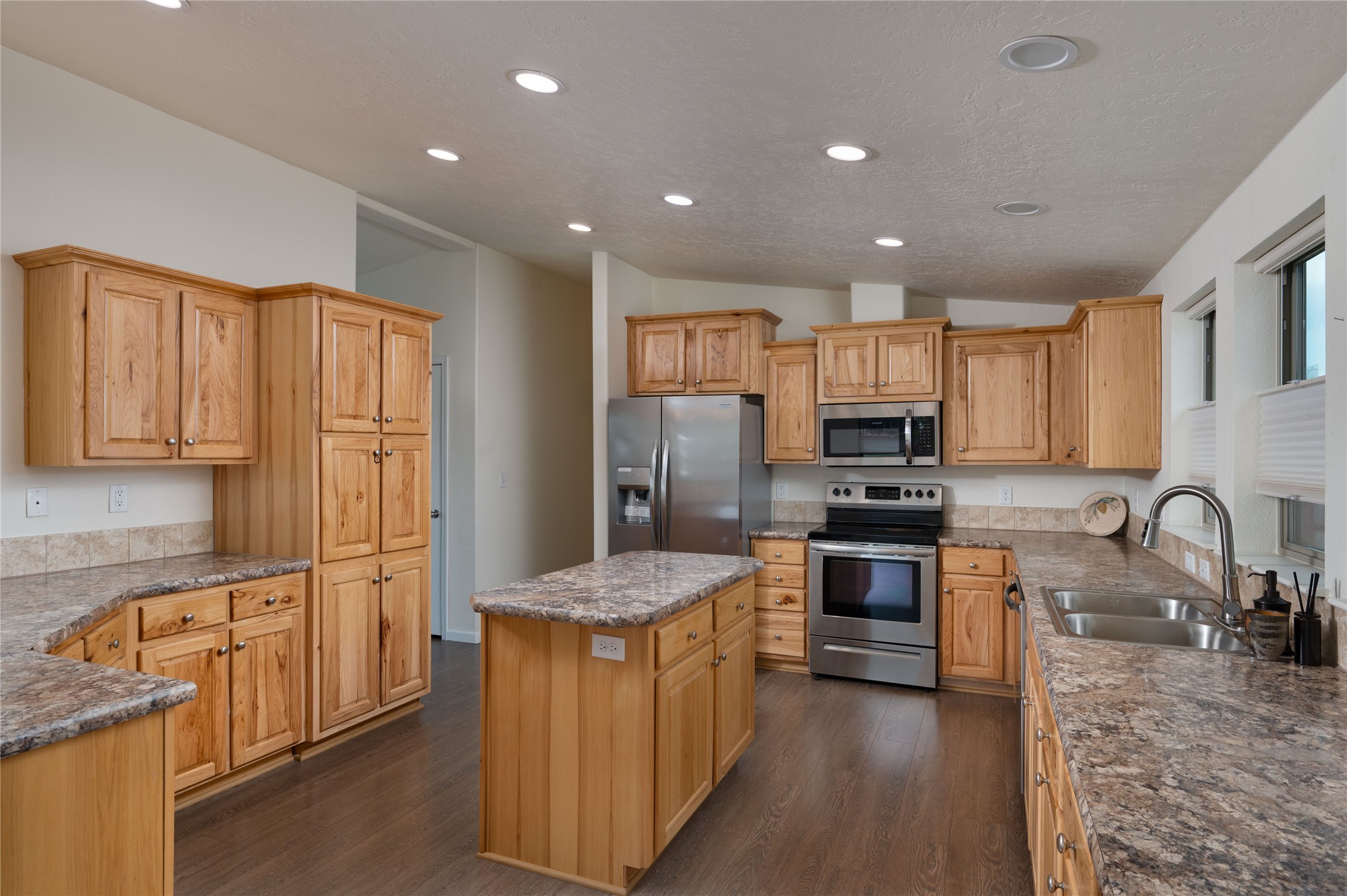 607 Meadow Circle Property Photo 11