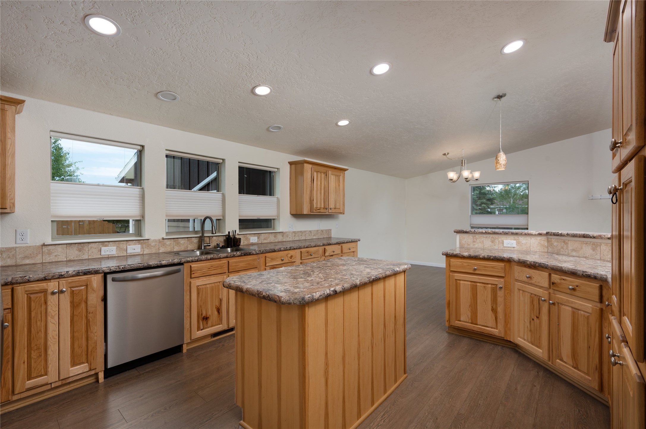 607 Meadow Circle Property Photo 12