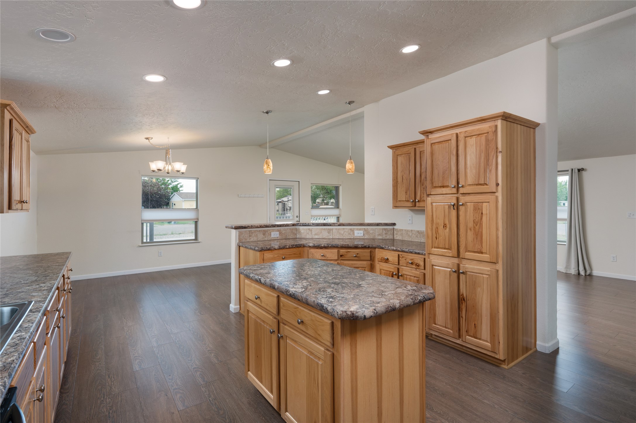 607 Meadow Circle Property Photo 13