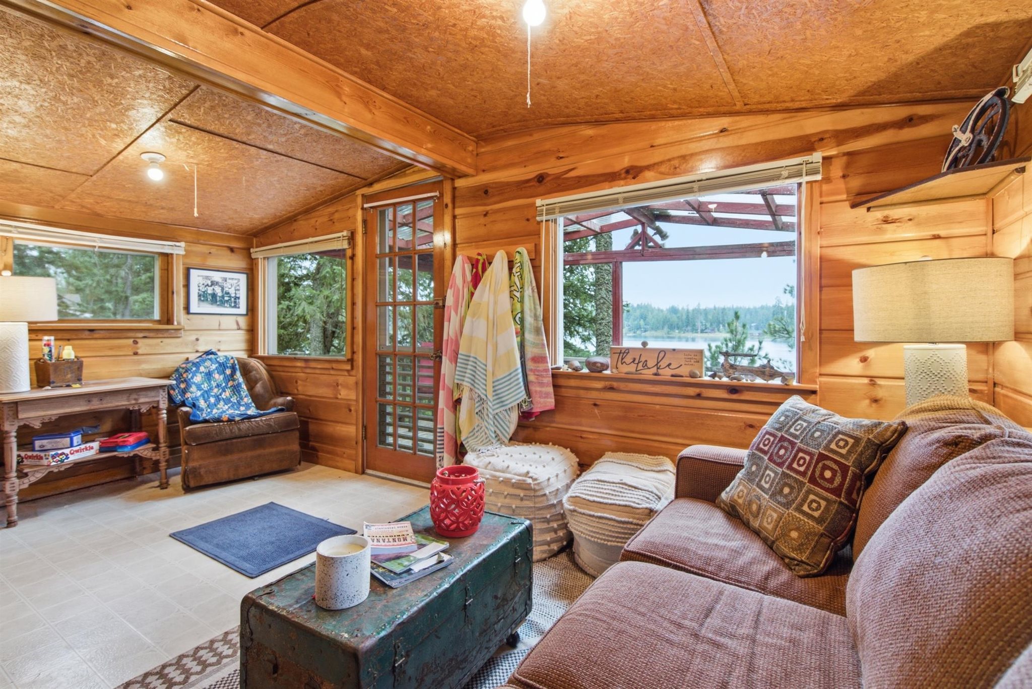 1822 Echo Cabin Loop Property Photo 5