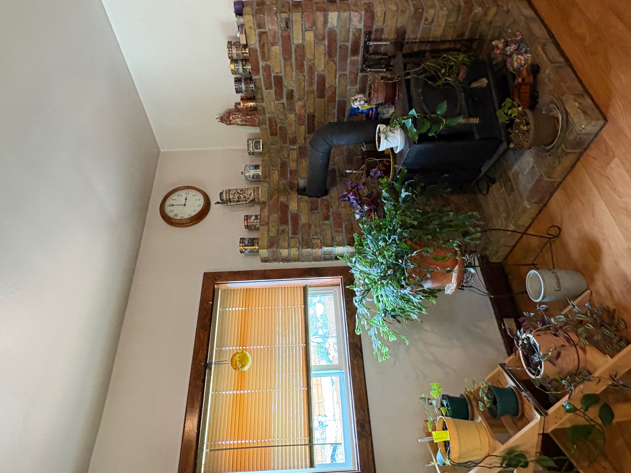 1136 E Glendale Street Property Photo 4