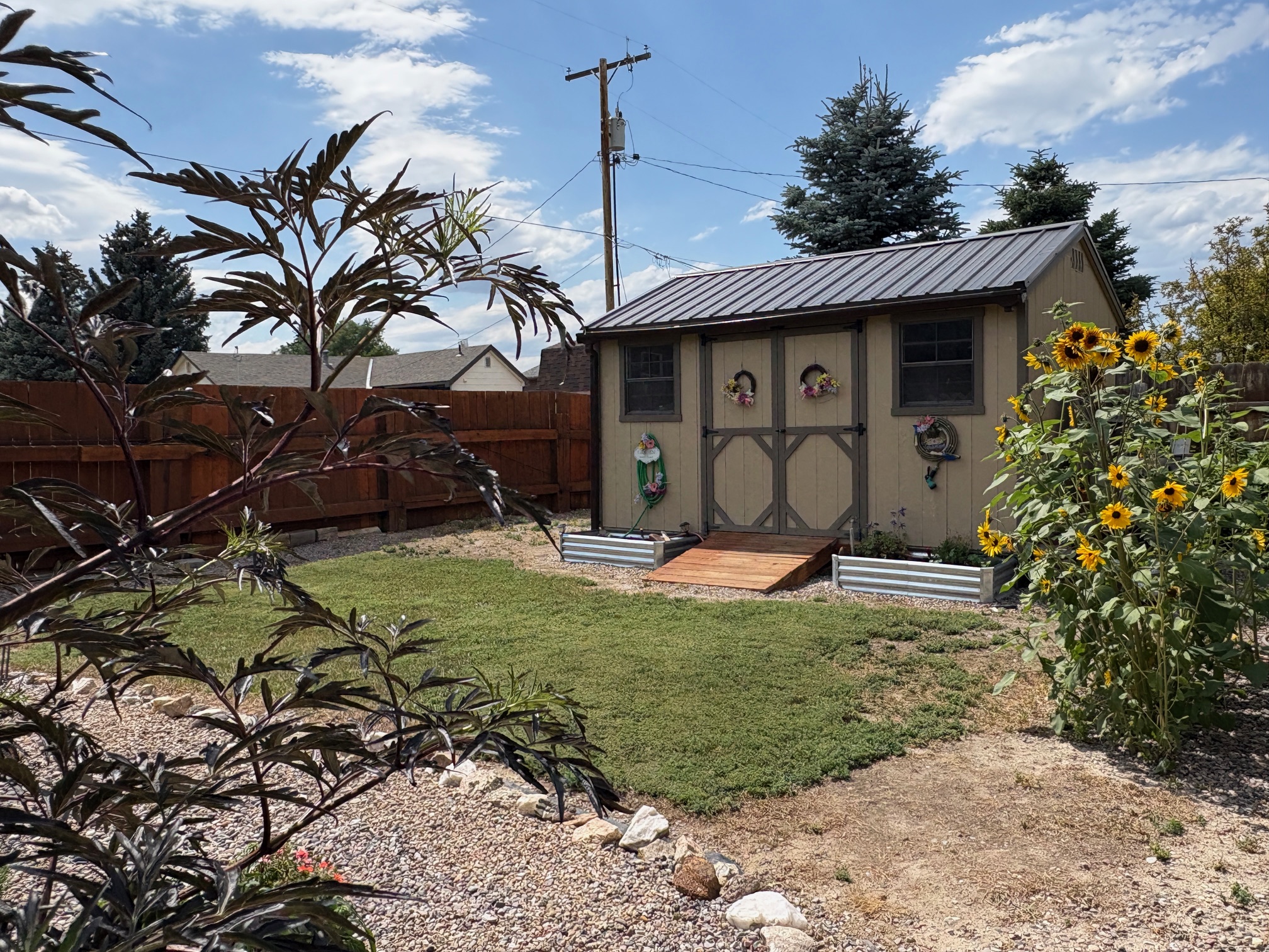 1136 E Glendale Street Property Photo 35