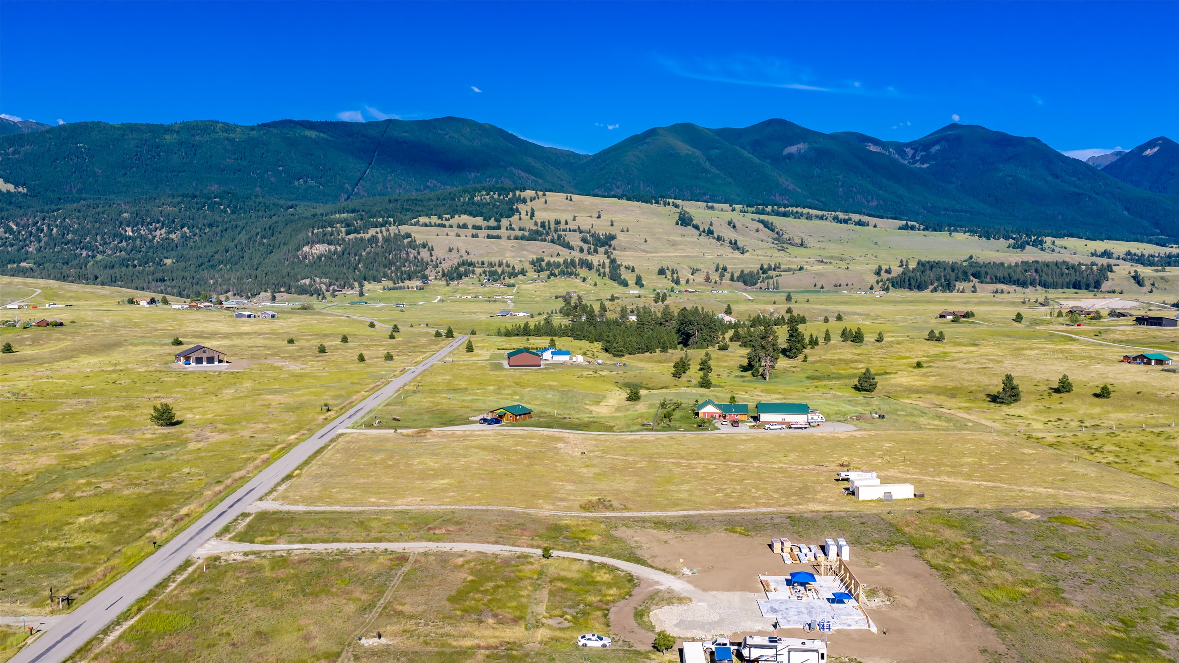 6278 Airport Road Property Photo 9