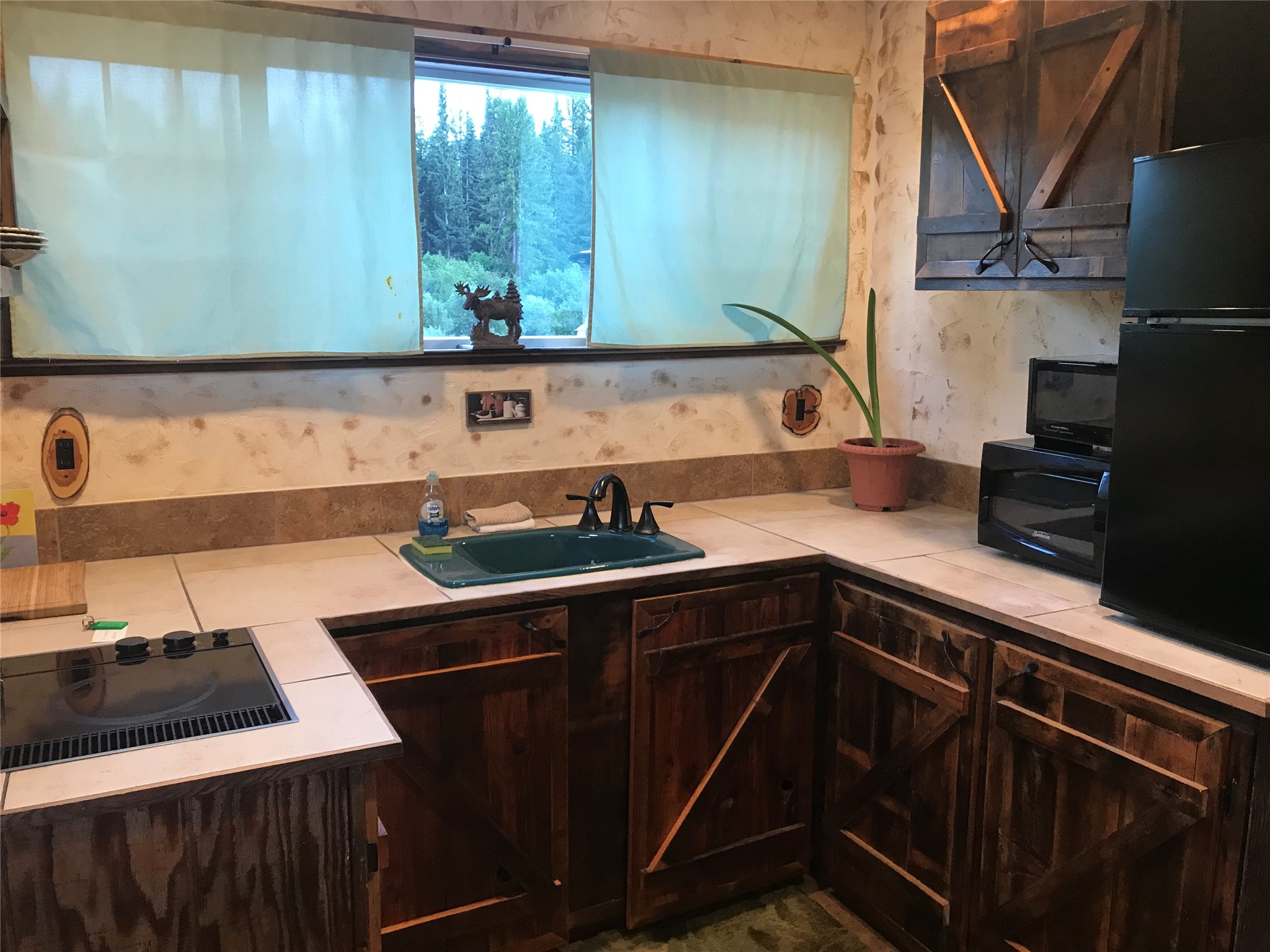 29132 Yaak River Road Property Photo 24