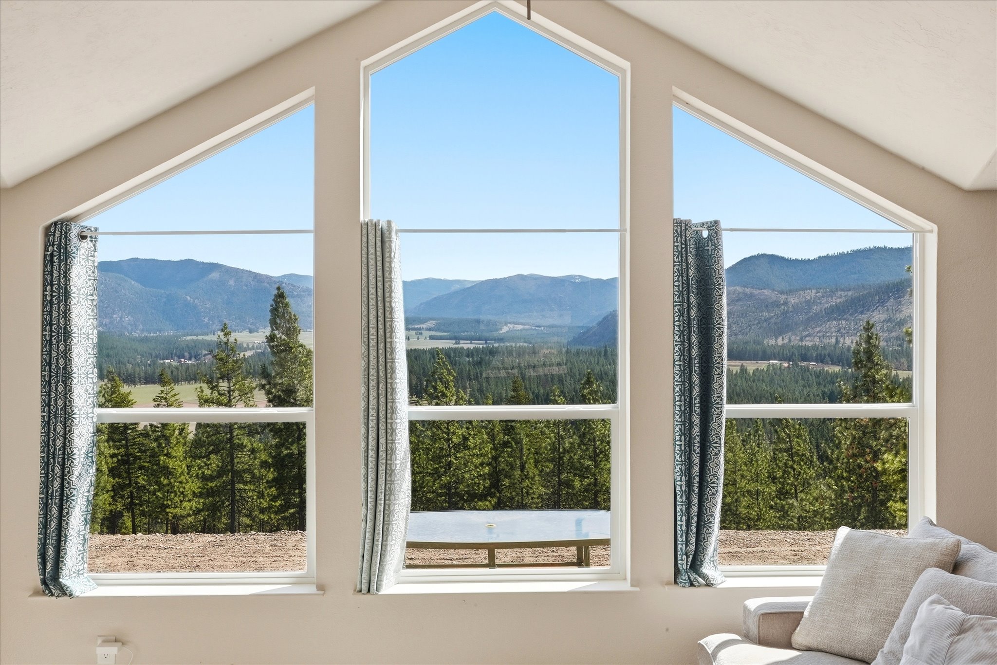 625 Bear Paw Trail Property Photo 5