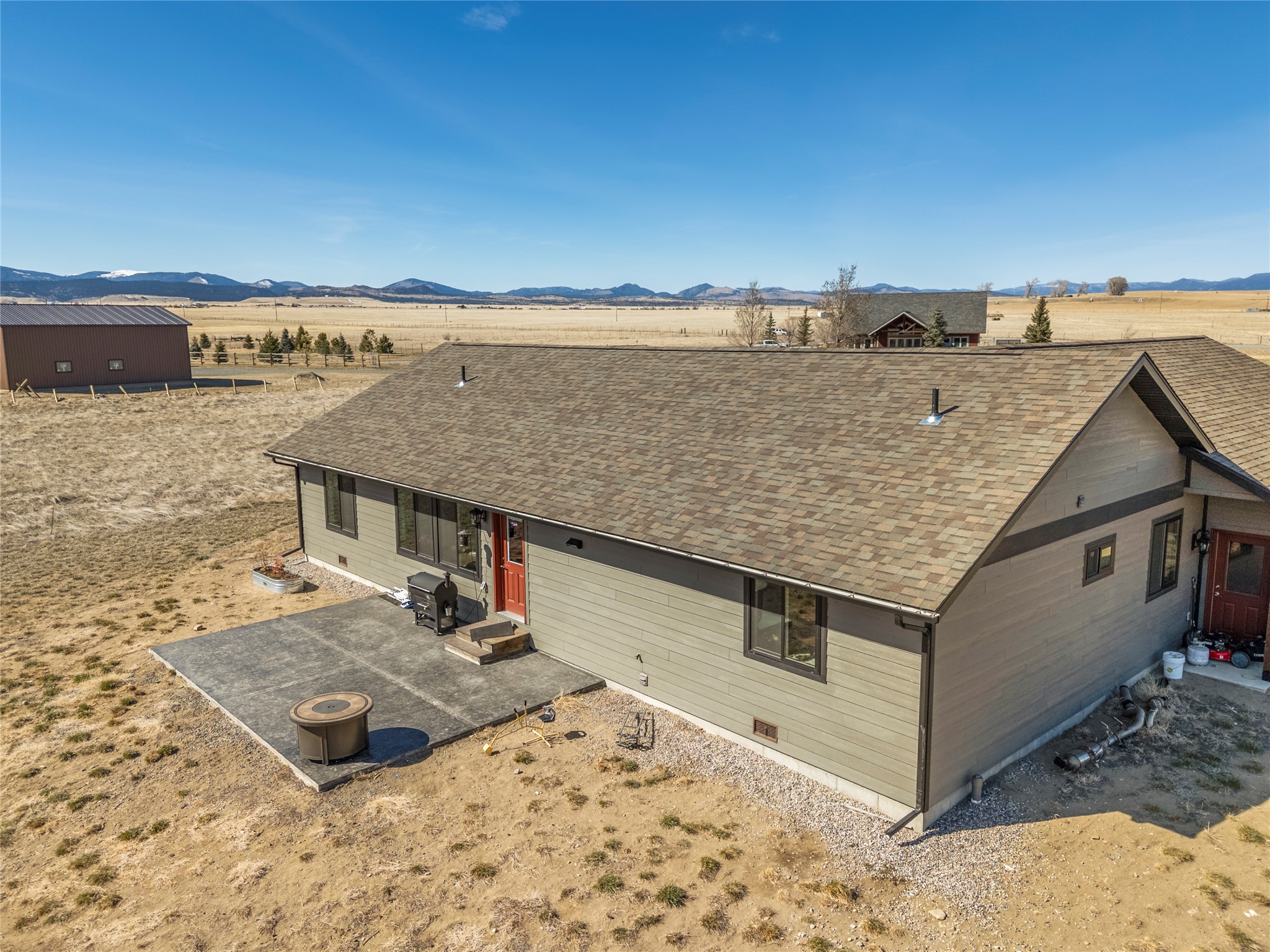 9 Fraker Loop Property Photo 17
