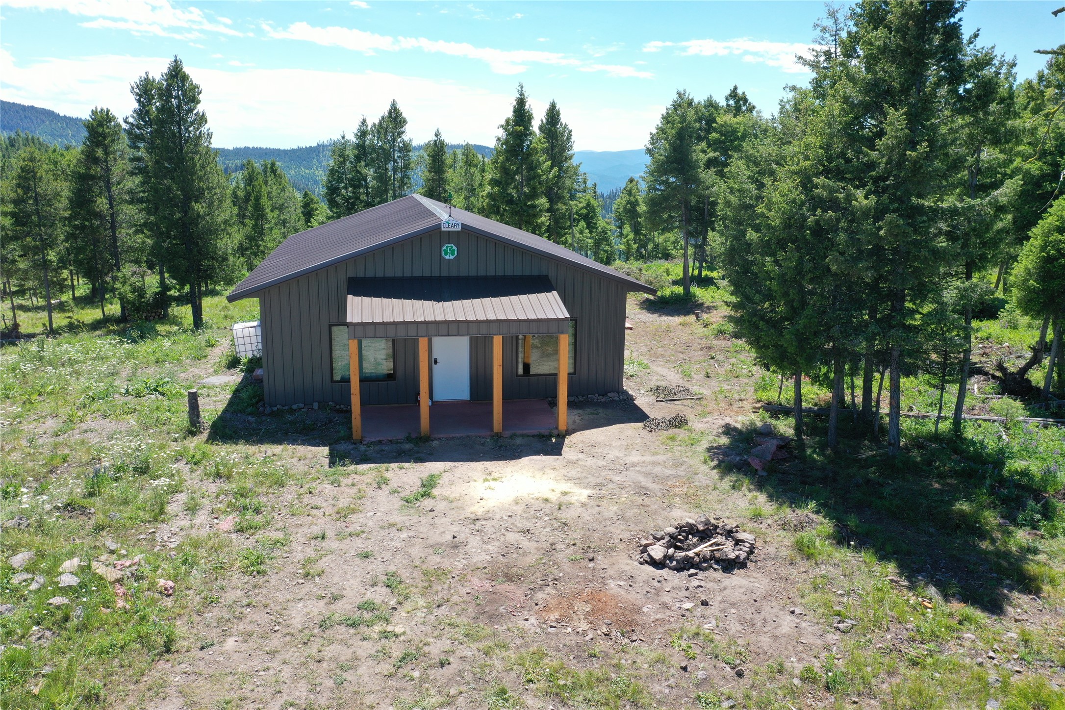 12 Garnet Range Road Property Photo 1