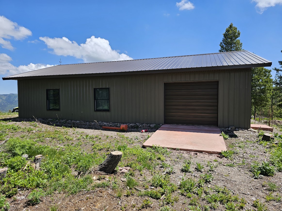 12 Garnet Range Road Property Photo 3