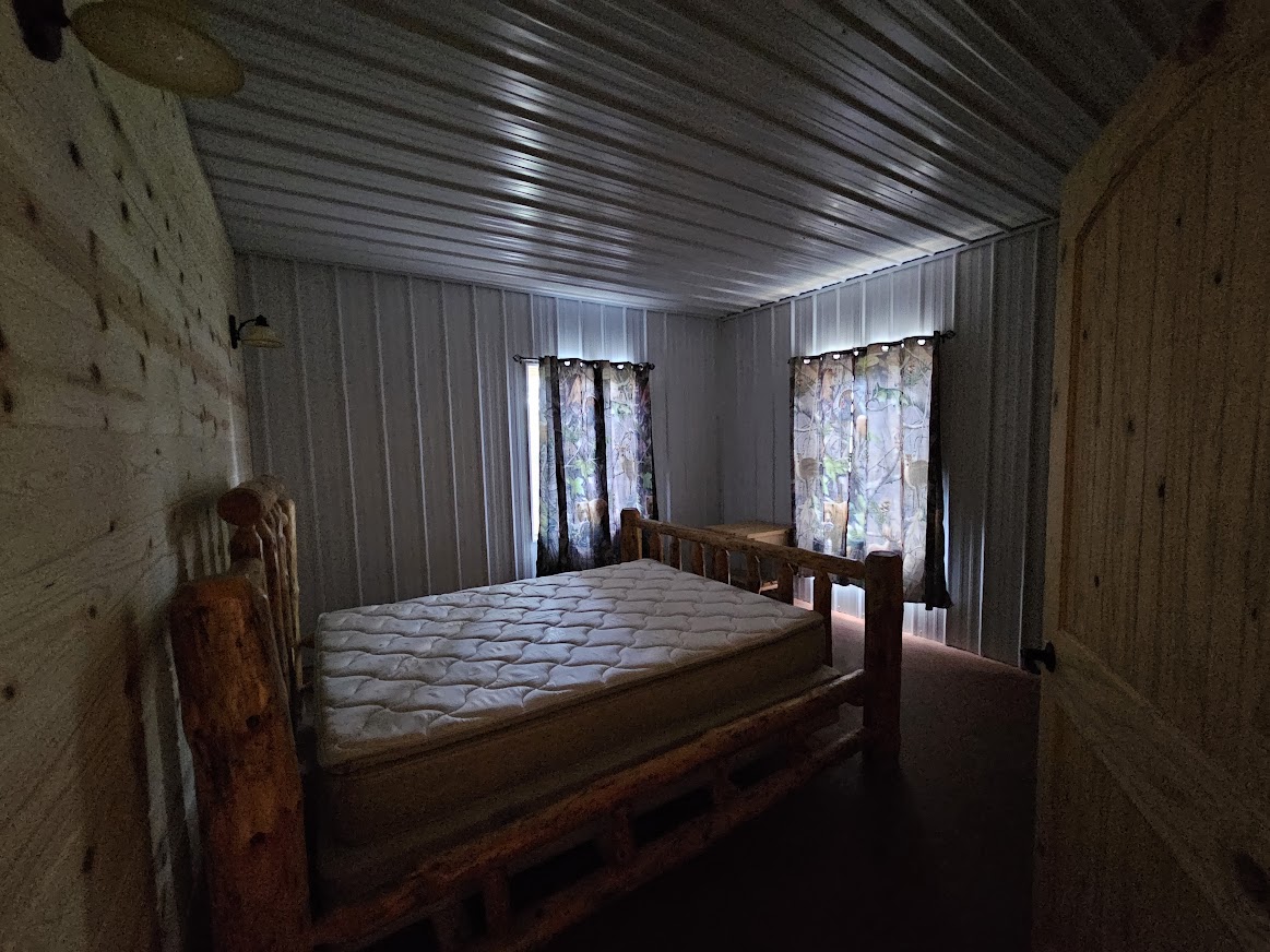12 Garnet Range Road Property Photo 8