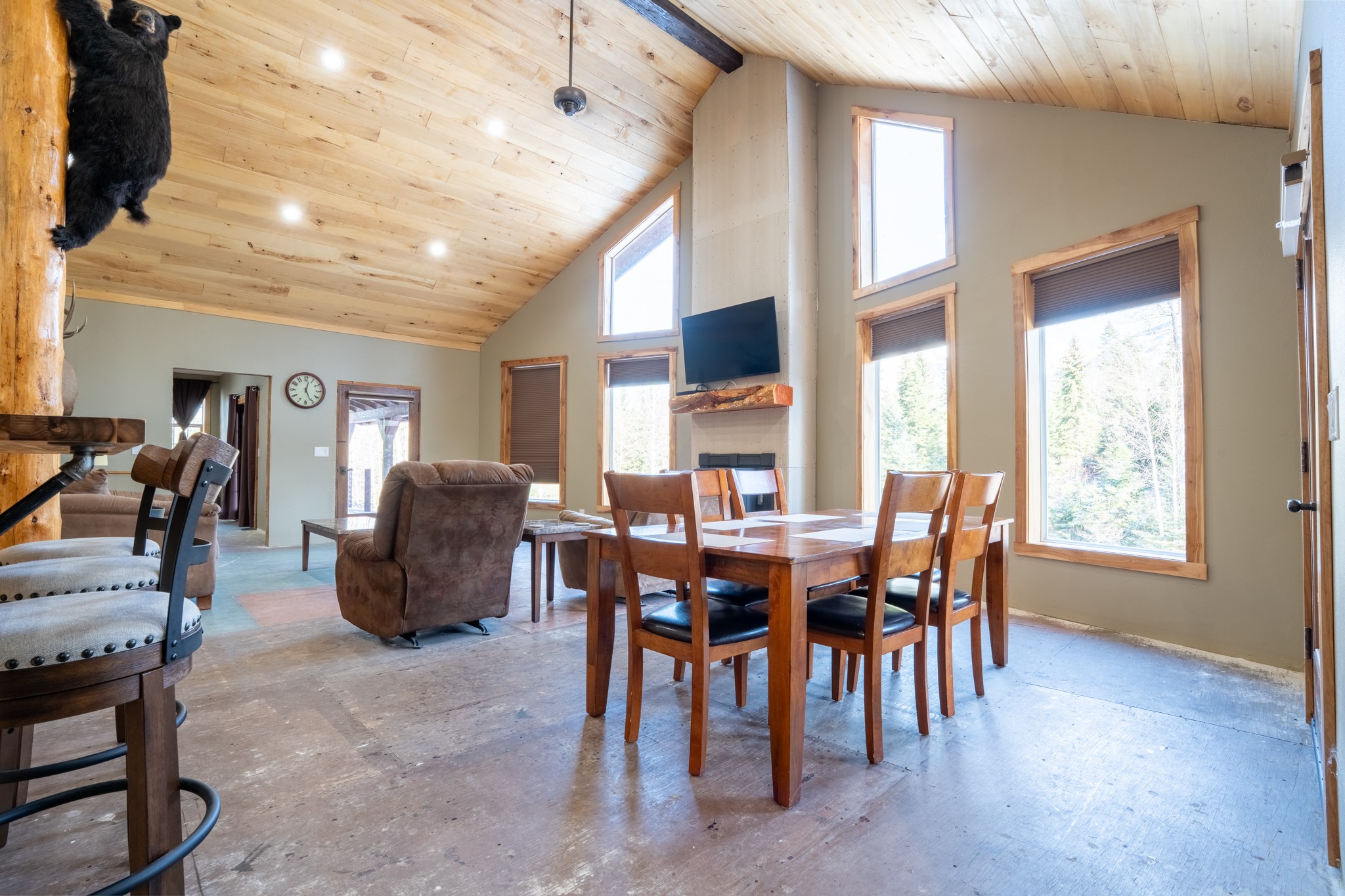 14537 Big Rock Way Property Photo 8