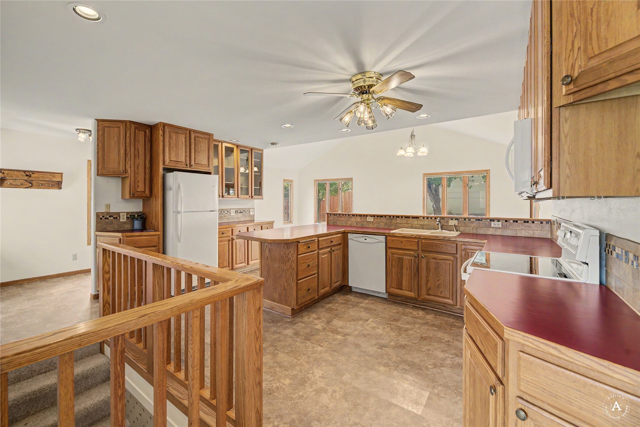 1021 Stuart Street Property Photo 9