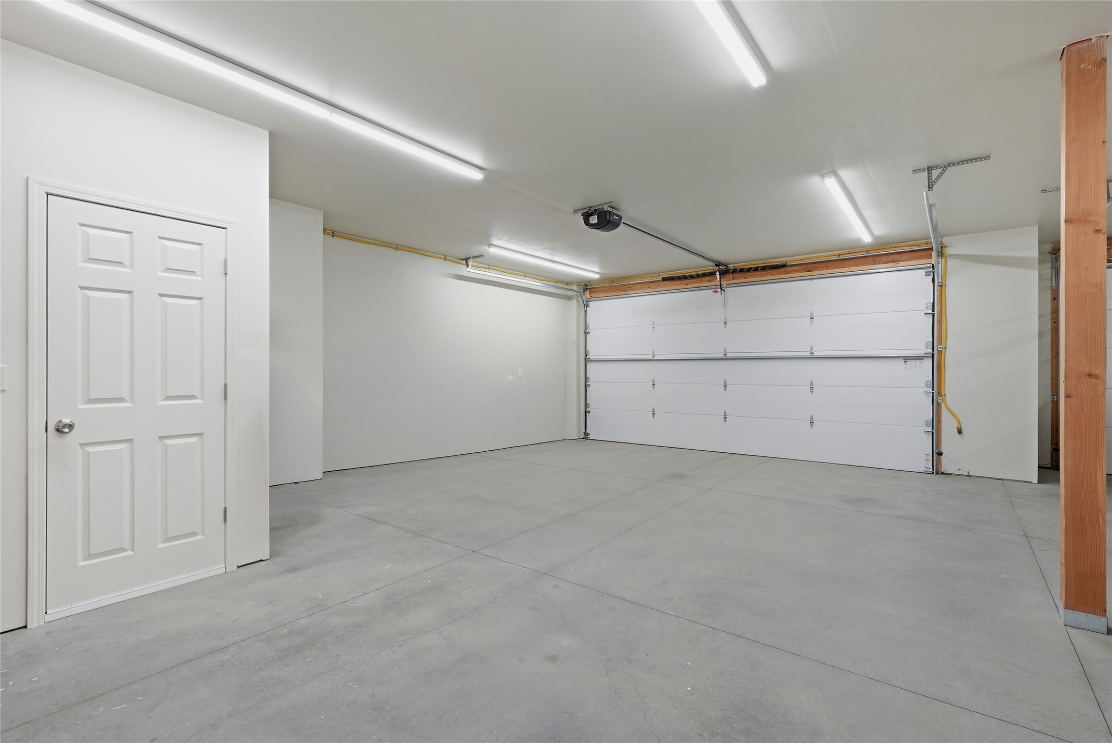 9701 Mt Highway 200 Property Photo 17