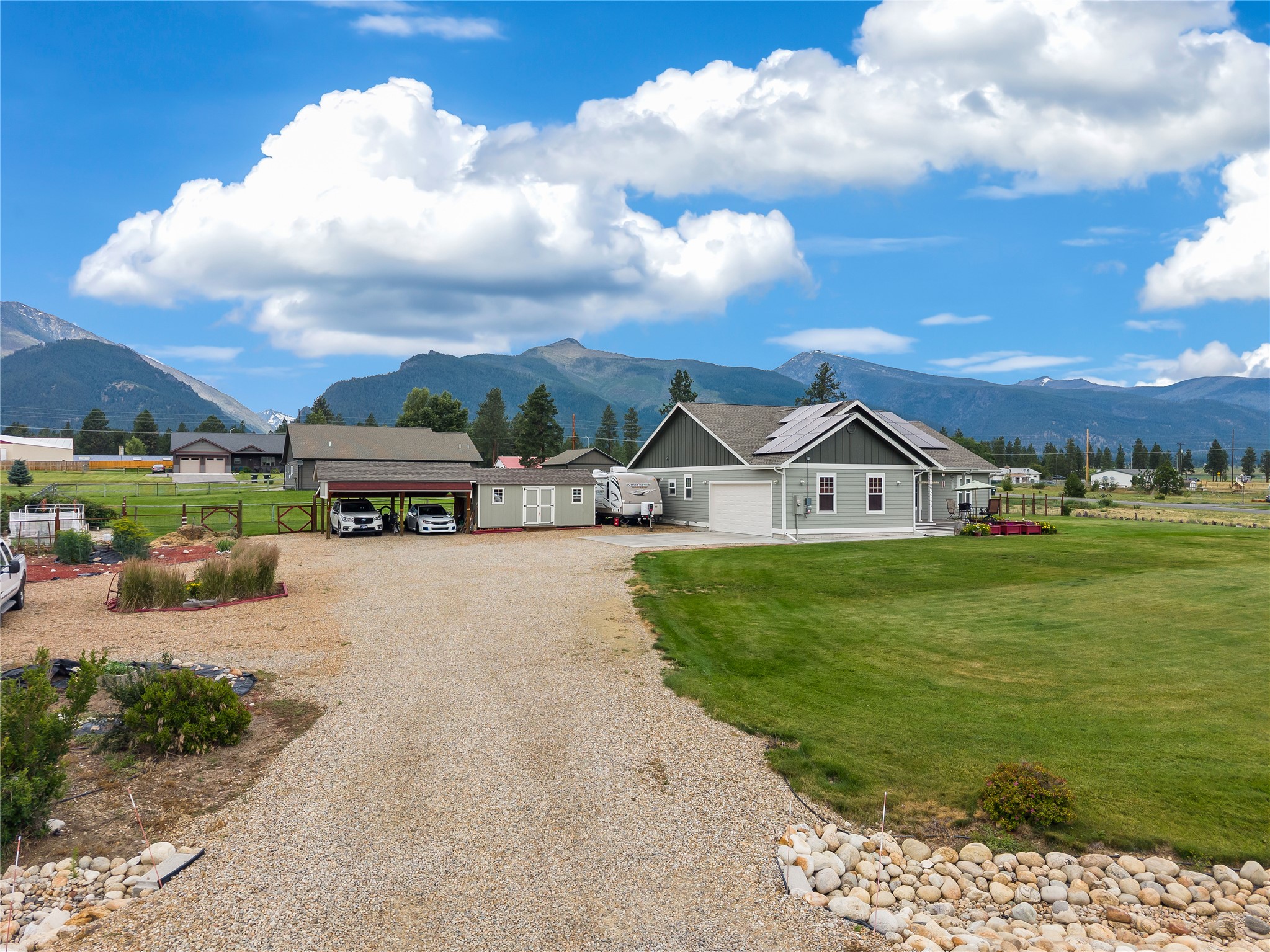 4011 Moonrise Court Property Photo 1