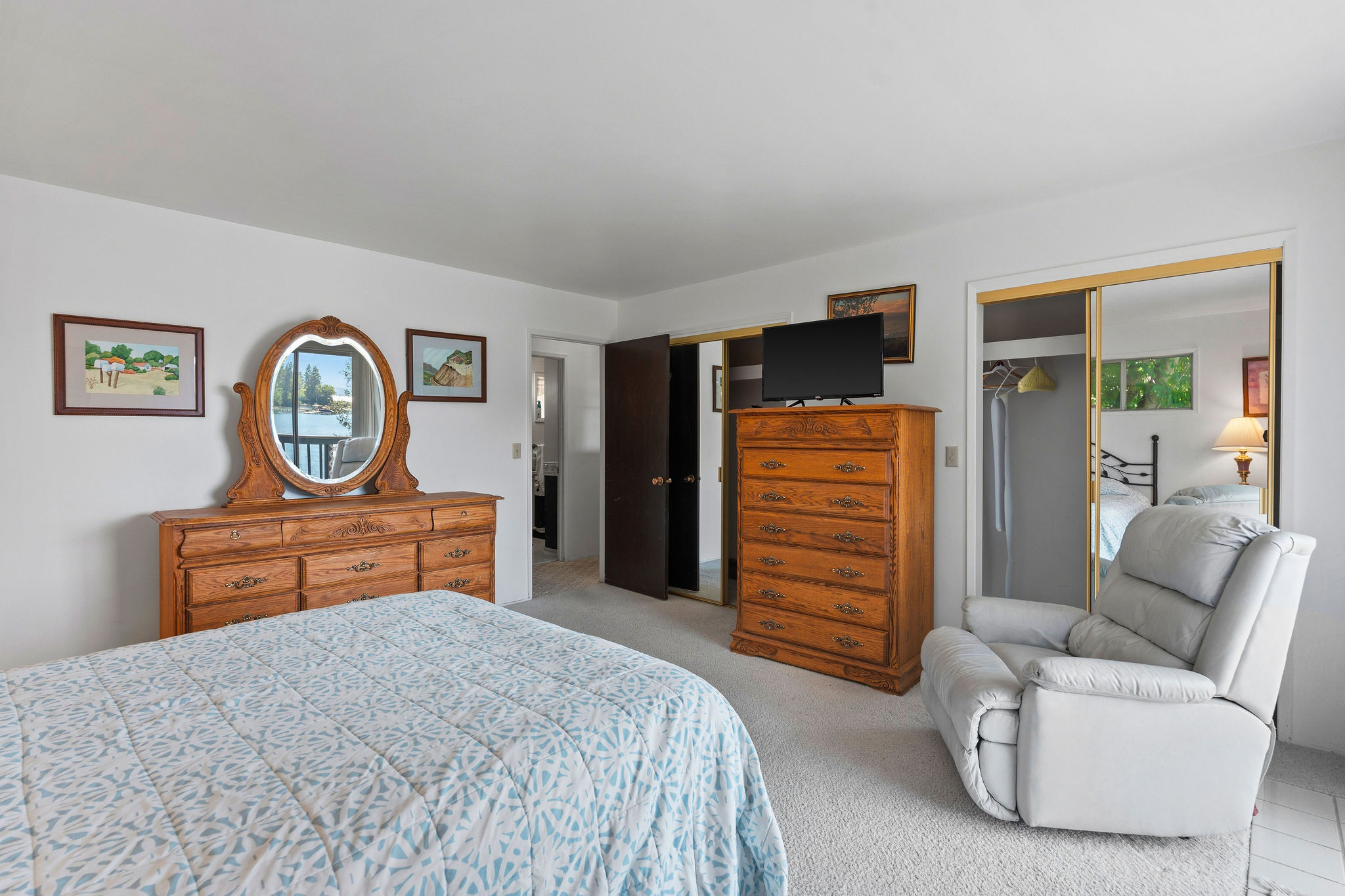 205 Lakeshore Drive Property Photo 20