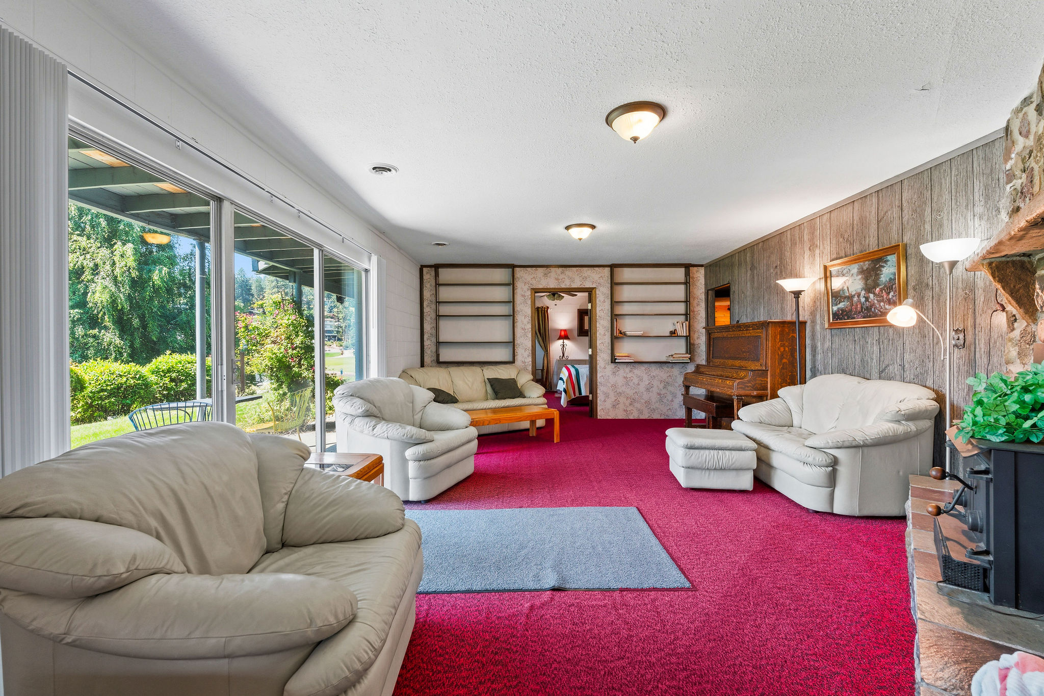 205 Lakeshore Drive Property Photo 25