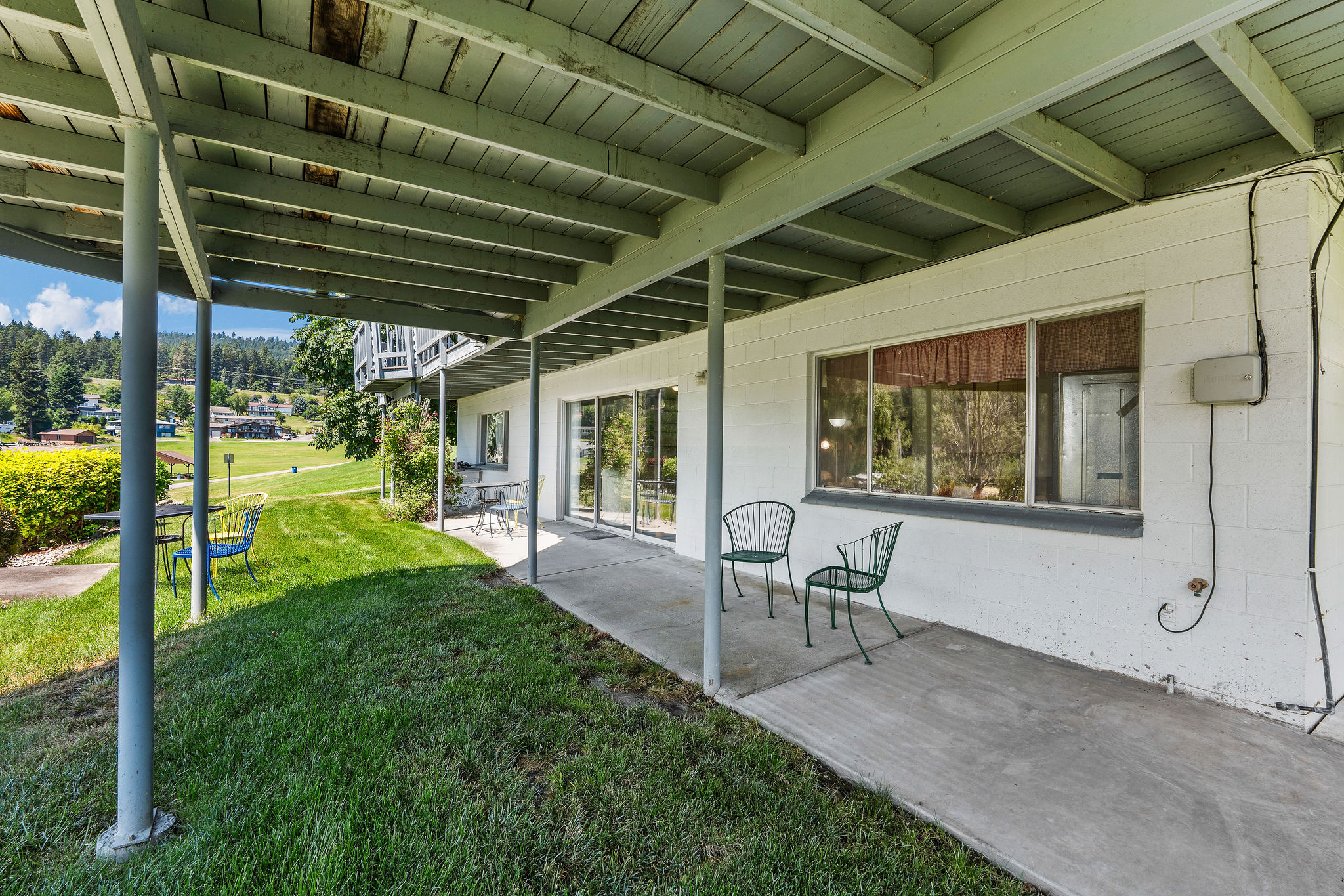 205 Lakeshore Drive Property Photo 48