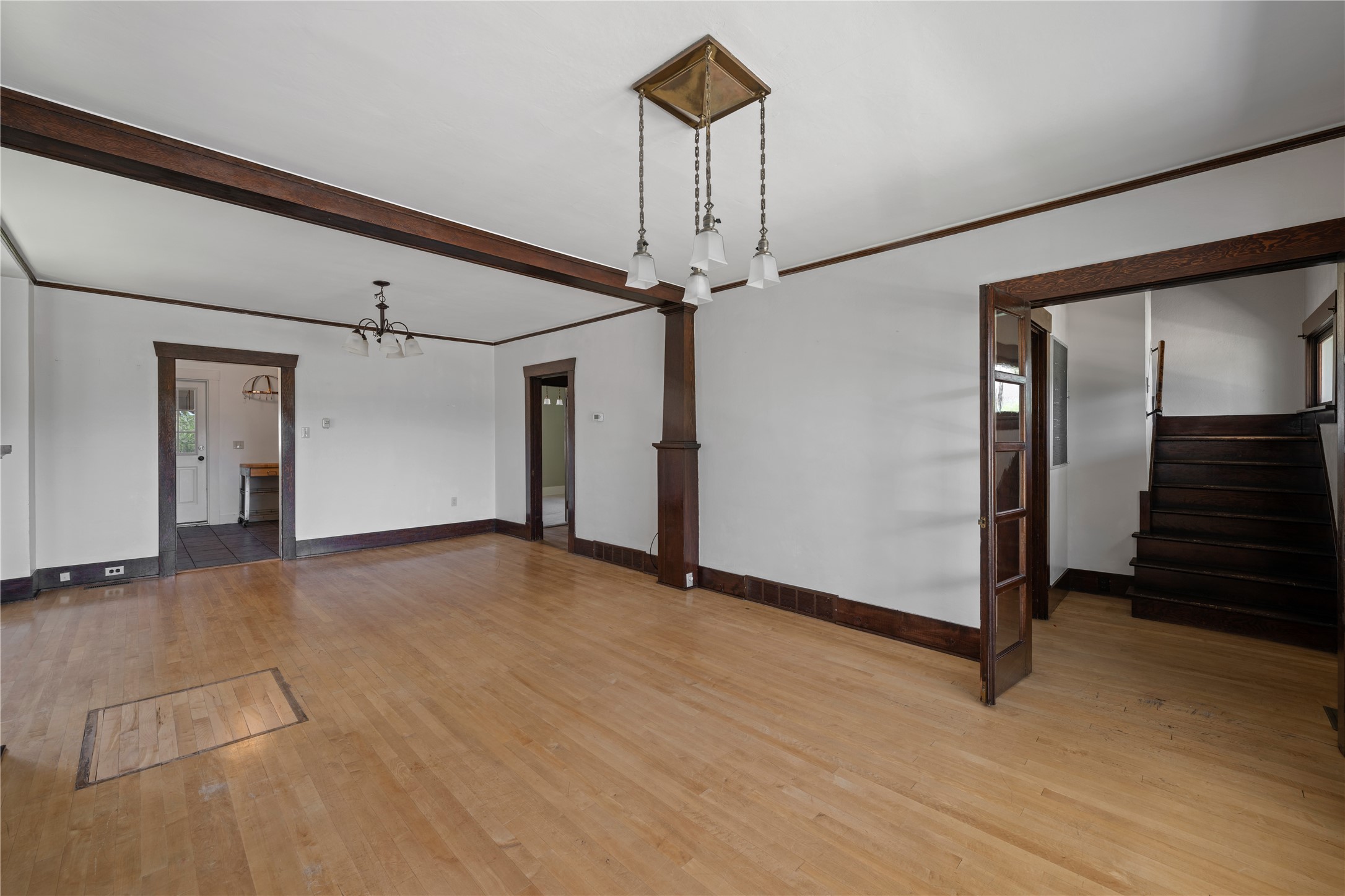 1135 Steele Street Property Photo 9