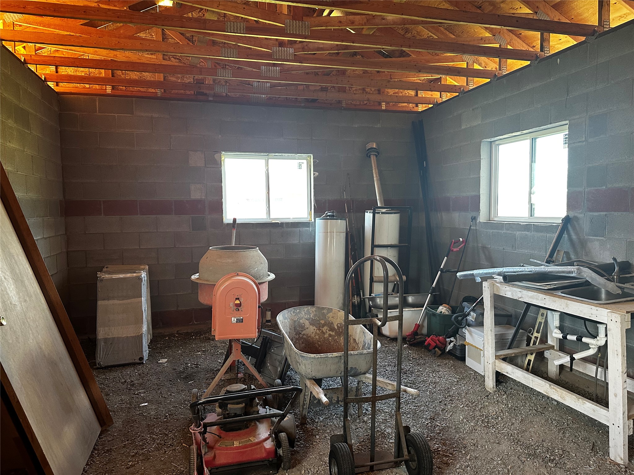 40 Lariat Loop Property Photo 10