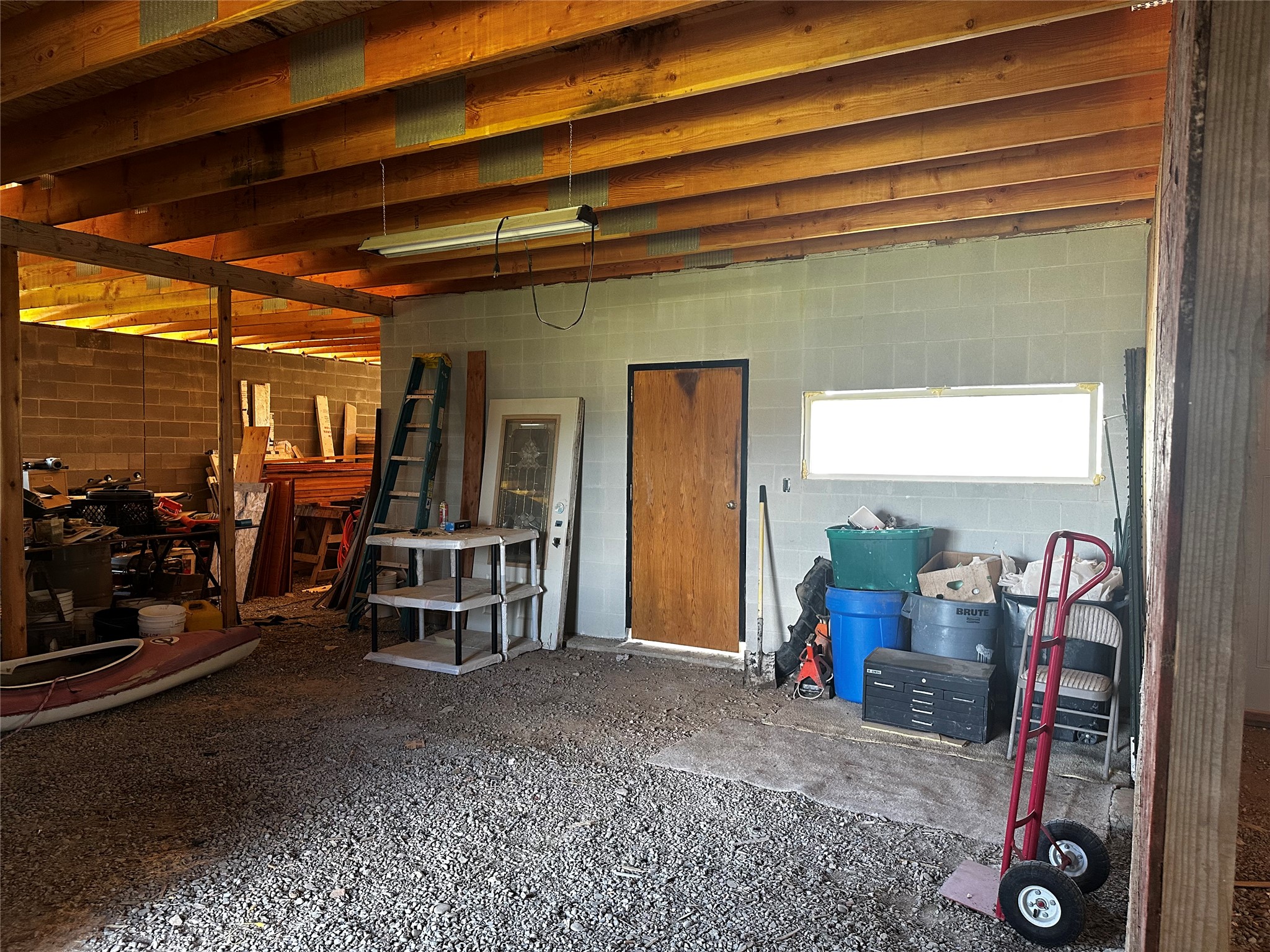 40 Lariat Loop Property Photo 12