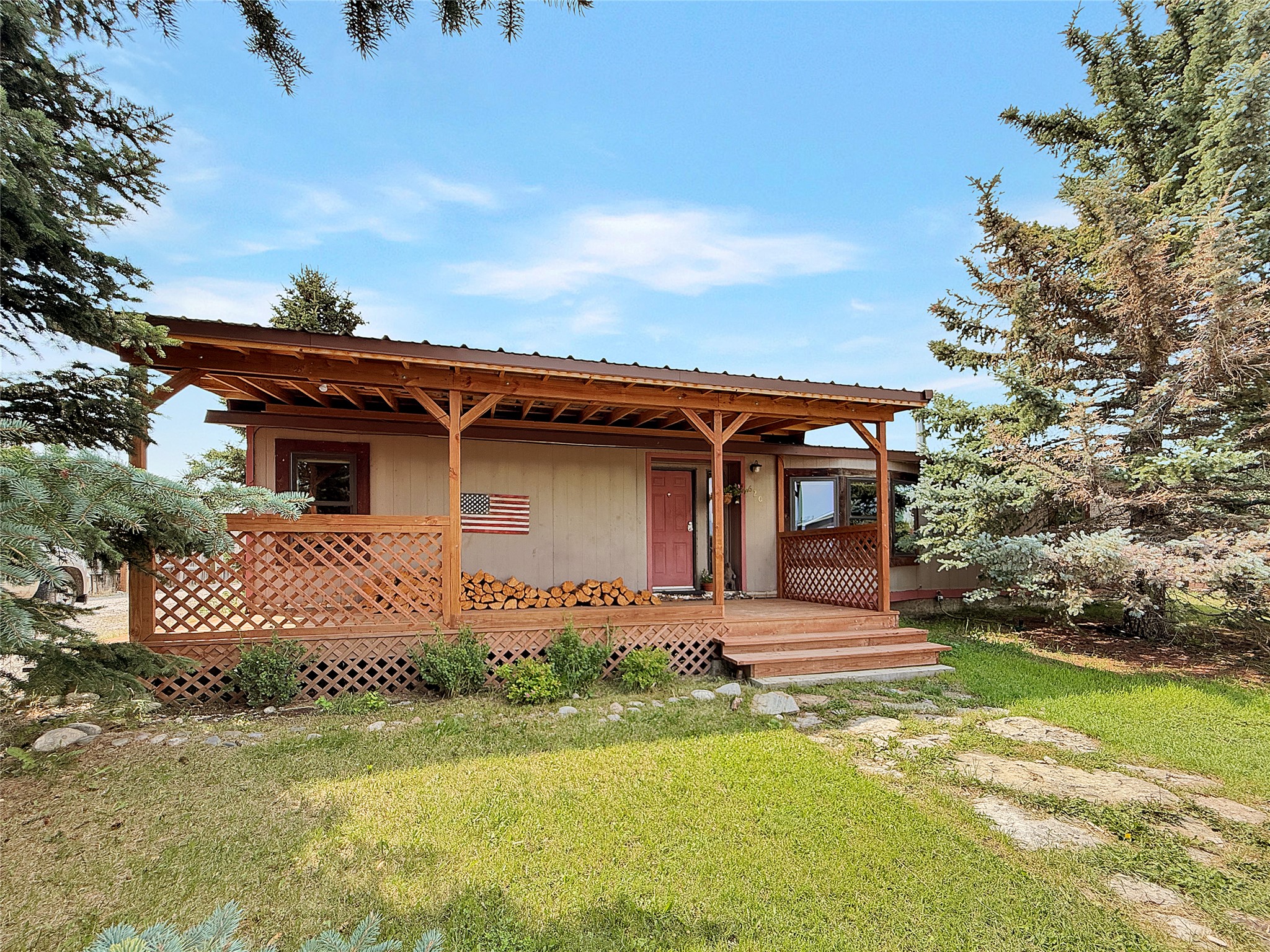 620 Mirza Way Property Photo 1