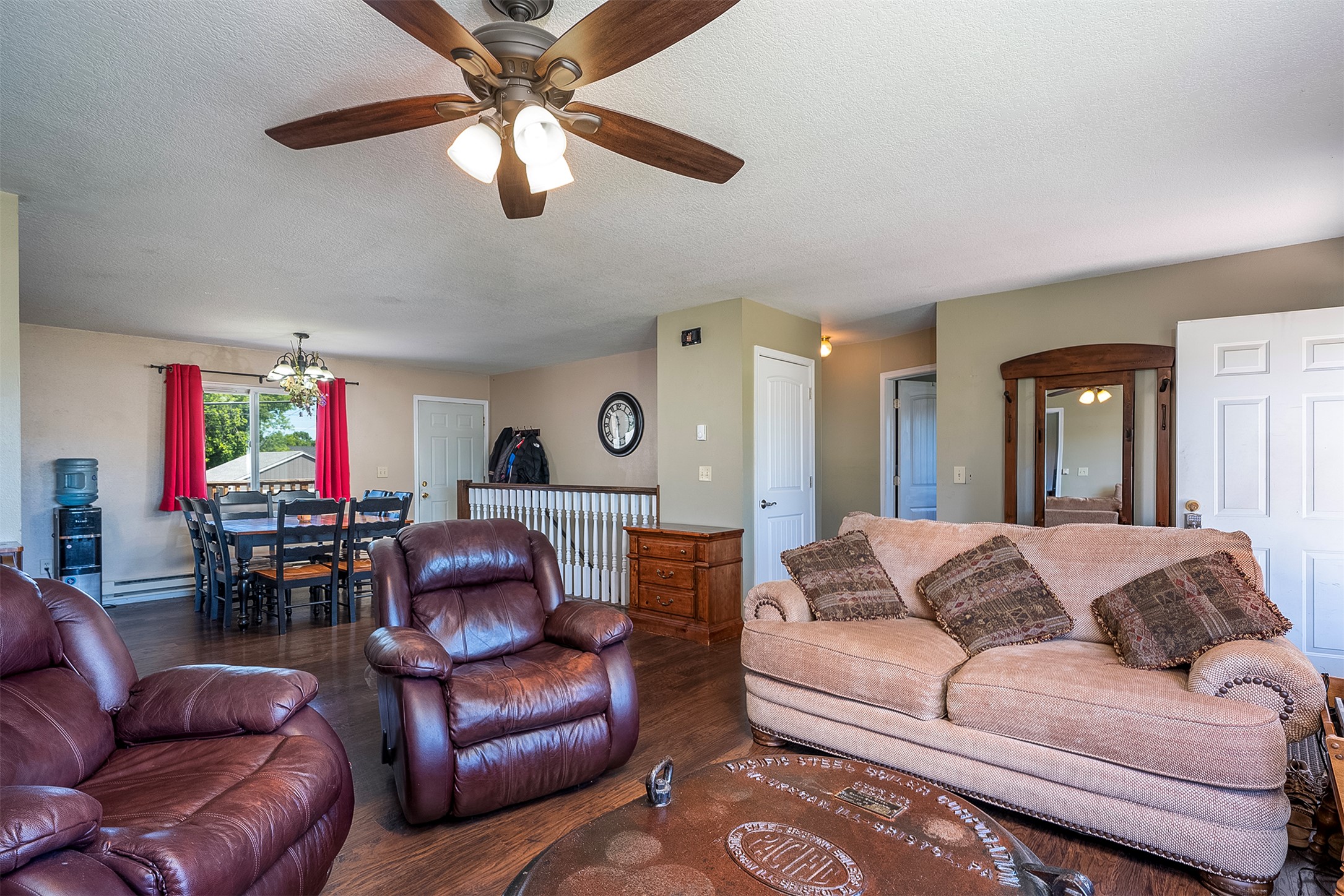 114 8th Avenue W Property Photo 17