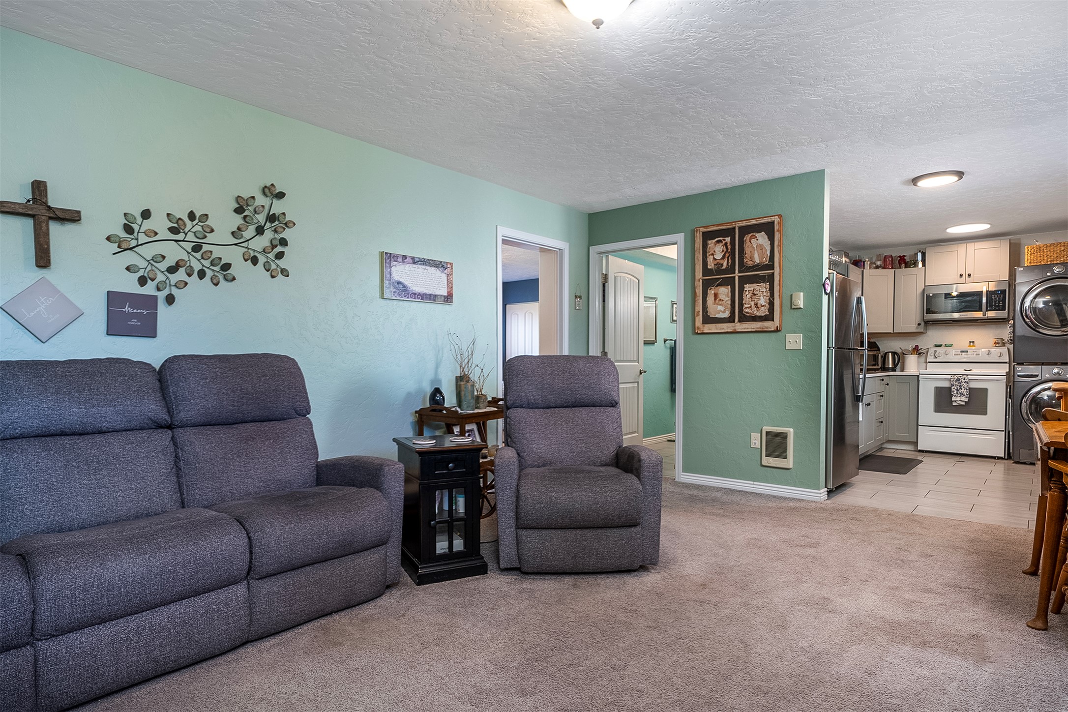114 8th Avenue W Property Photo 41