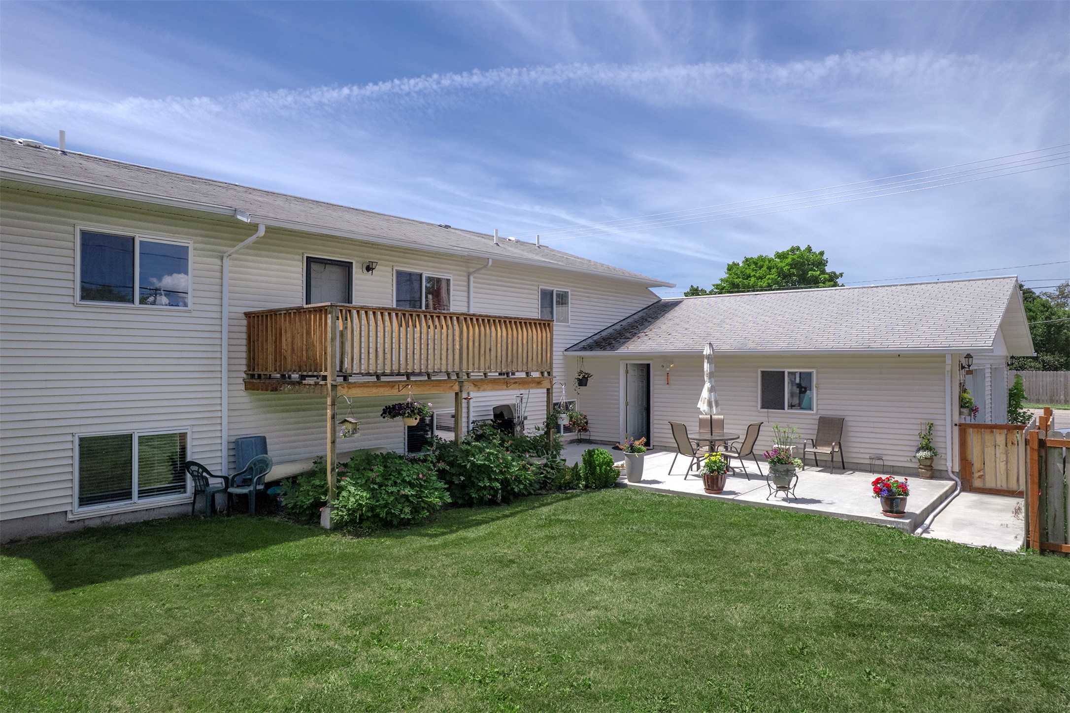 114 8th Avenue W Property Photo 58
