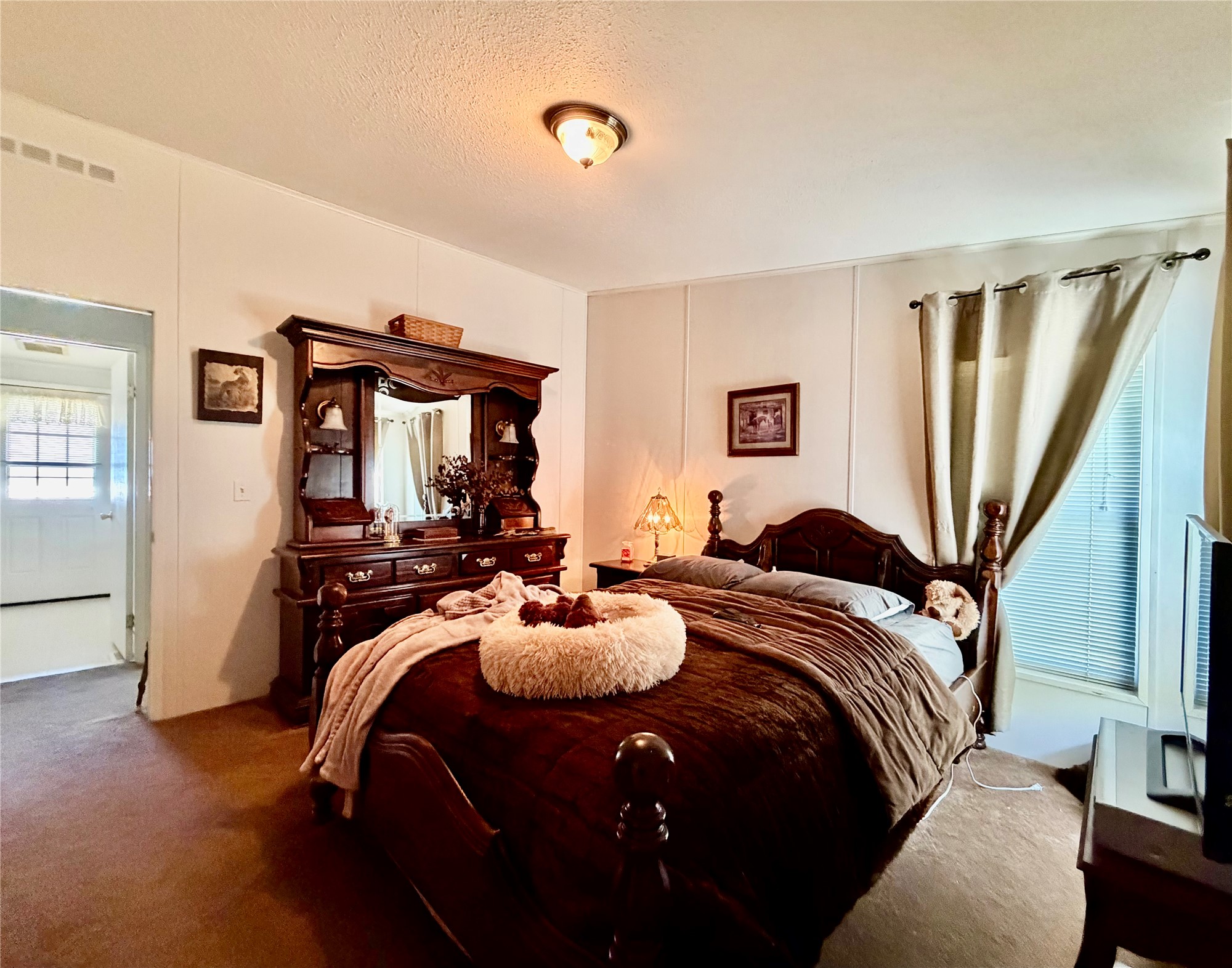 6010 Lebeau Drive Property Photo 19